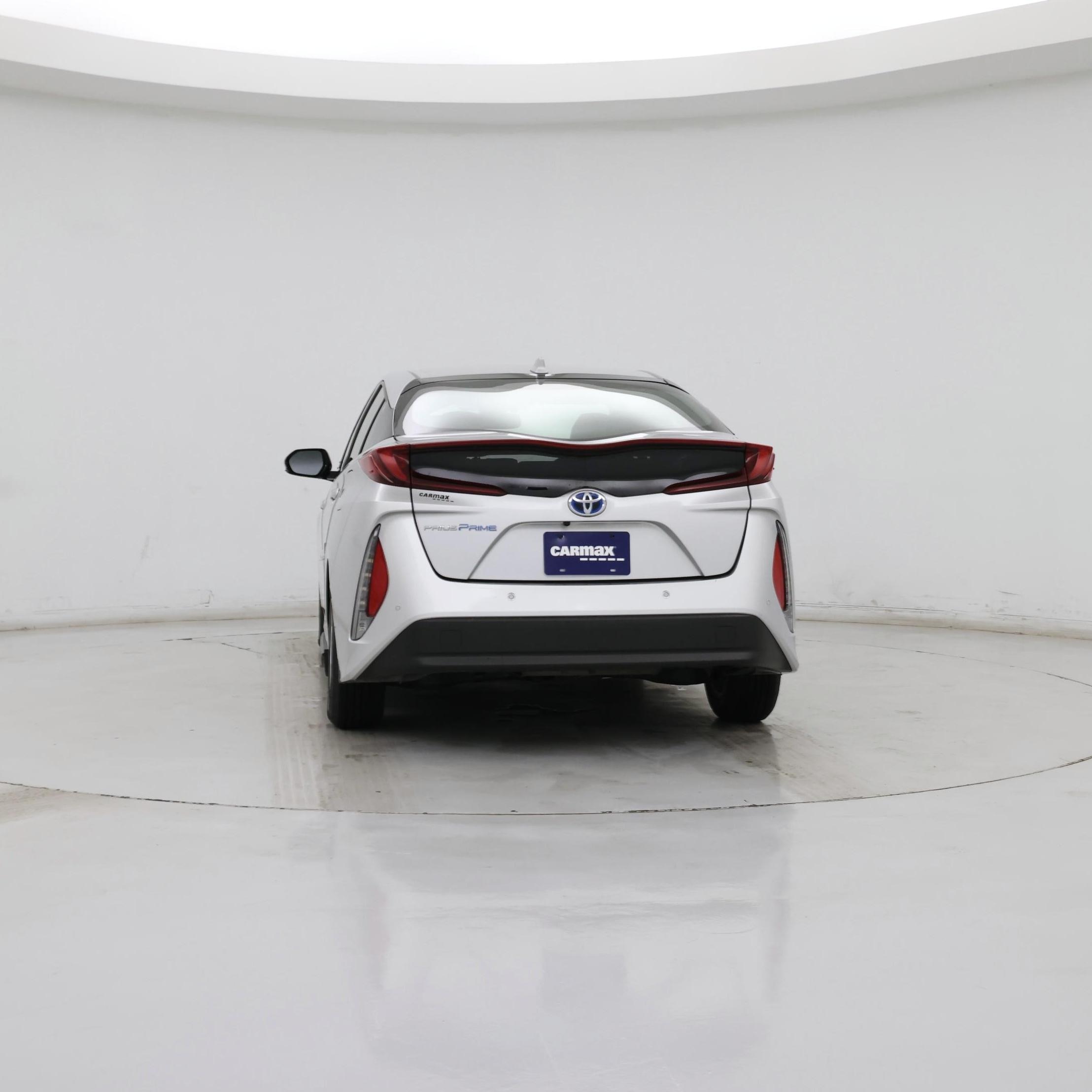 Thumbnail: 2017 Toyota Prius Prime - 6