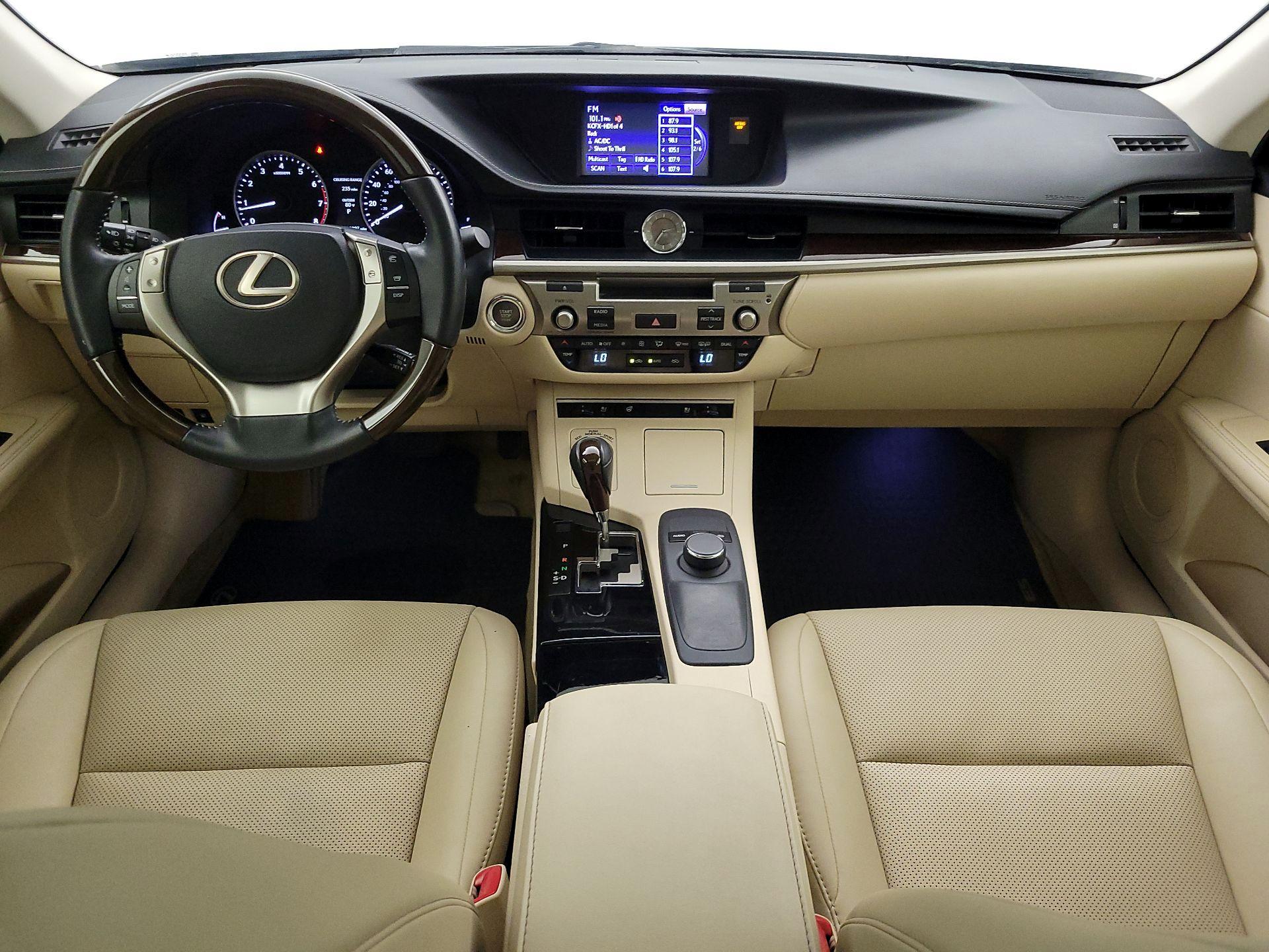 Thumbnail: 2014 Lexus ES - 9