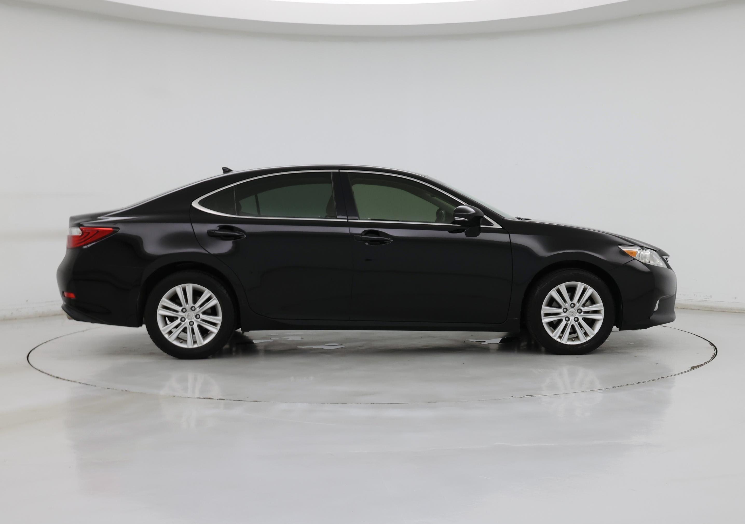 Thumbnail: 2014 Lexus ES - 7