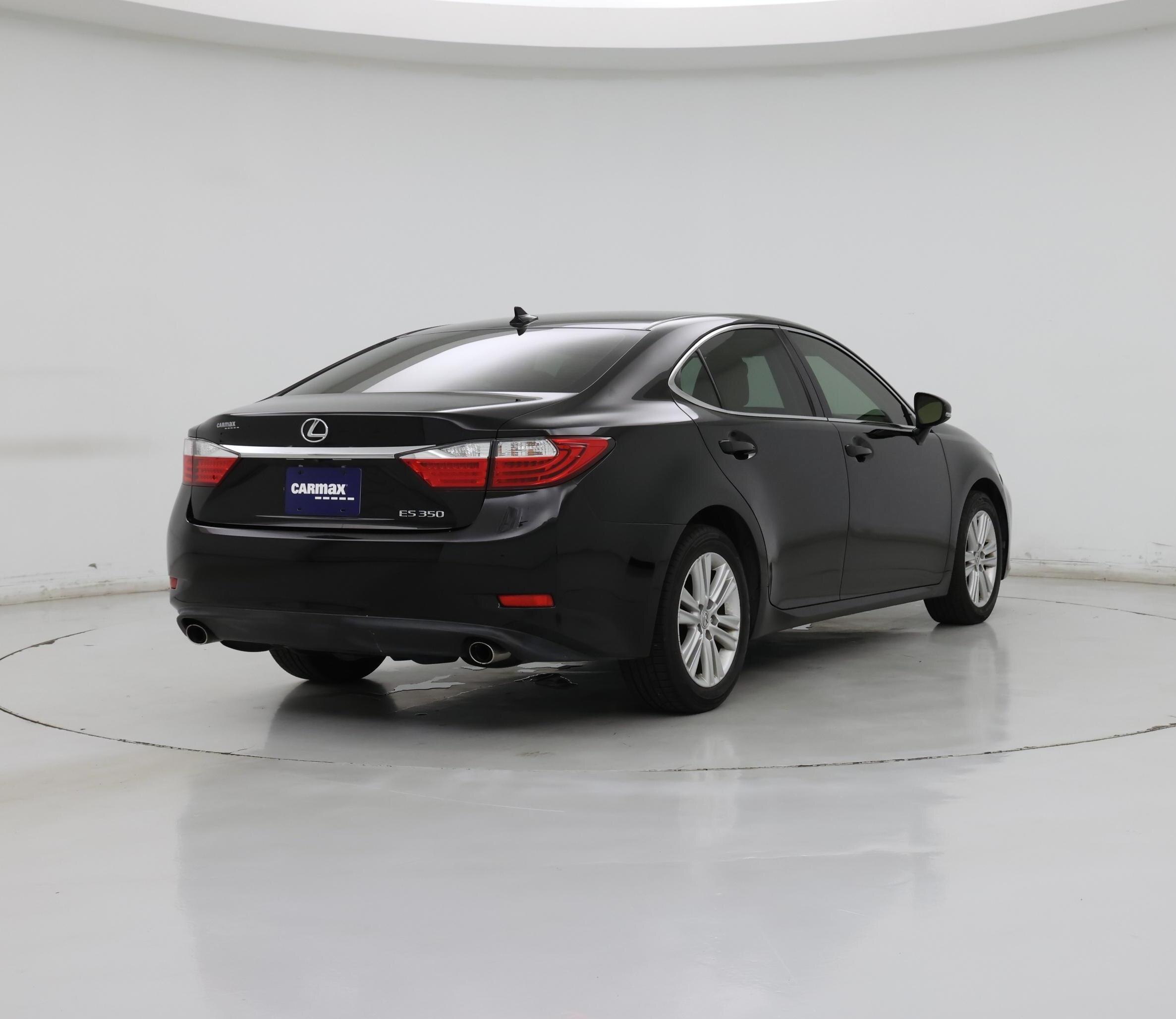 Thumbnail: 2014 Lexus ES - 8