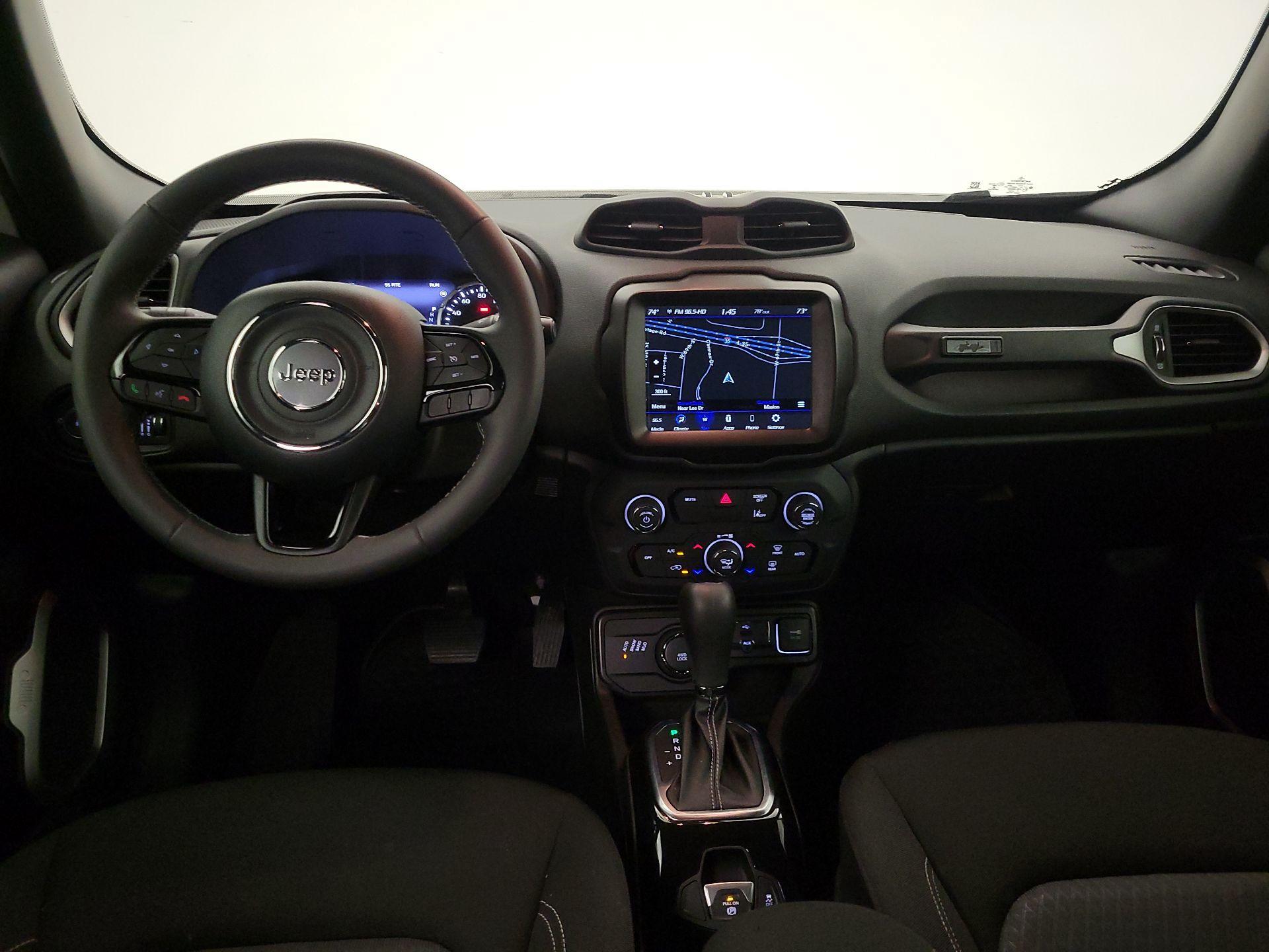 Thumbnail: 2021 Jeep Renegade - 9