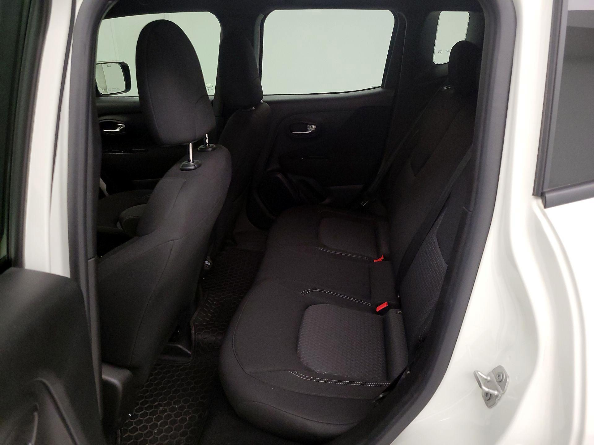 Thumbnail: 2021 Jeep Renegade - 20