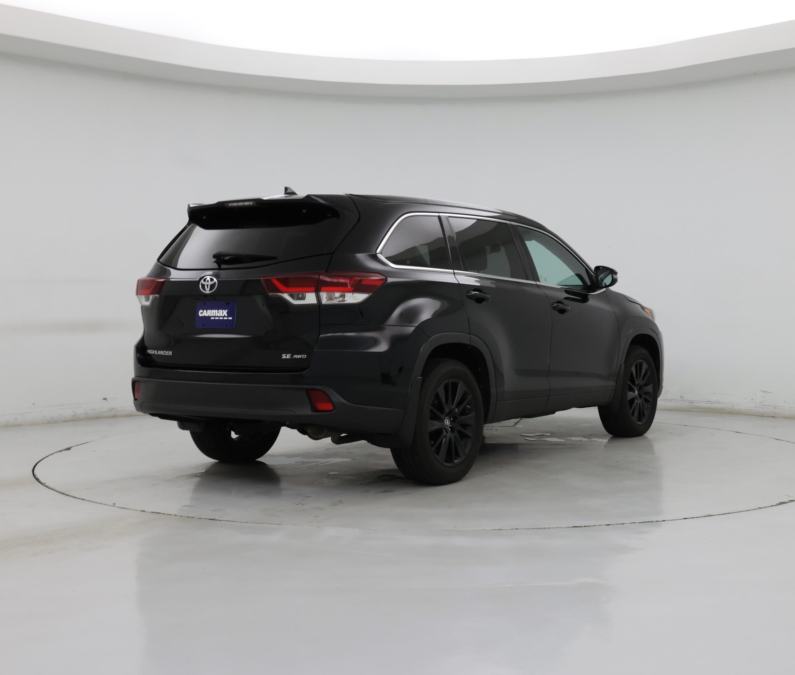 Thumbnail: 2019 Toyota Highlander - 8