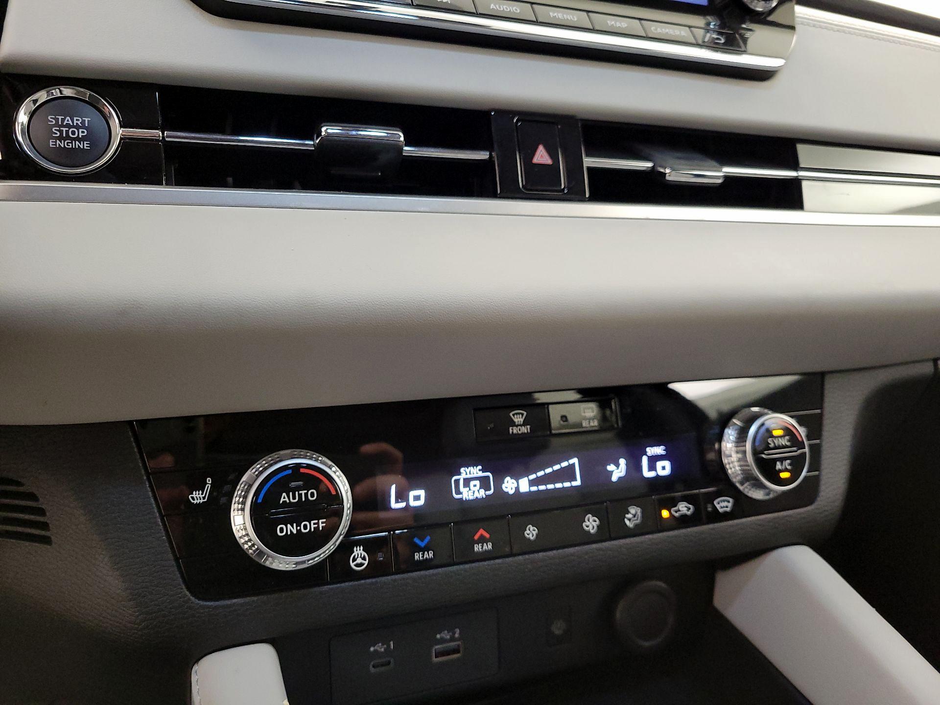 Thumbnail: 2024 Mitsubishi Outlander - 17