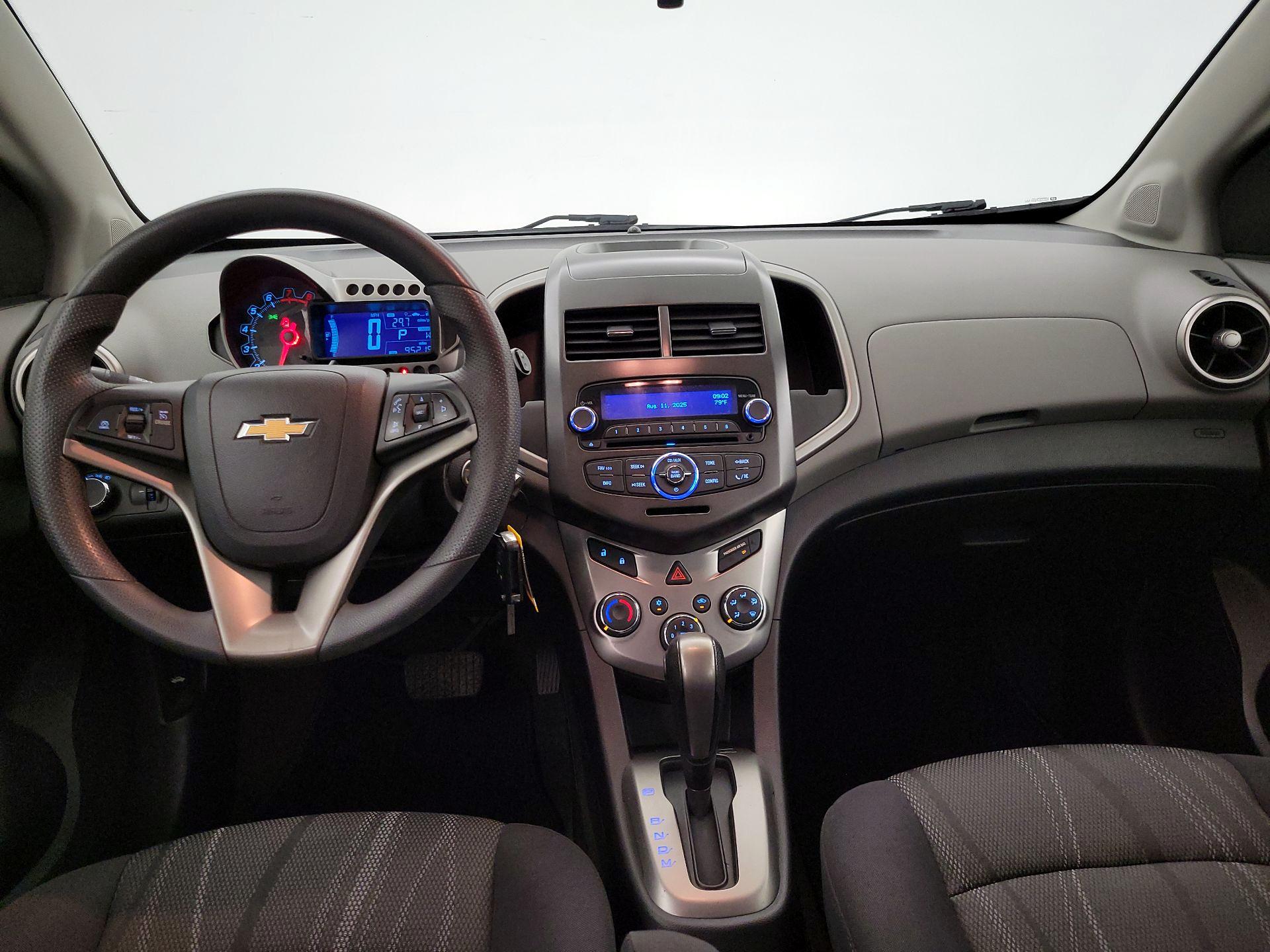 Thumbnail: 2015 Chevrolet Sonic - 9