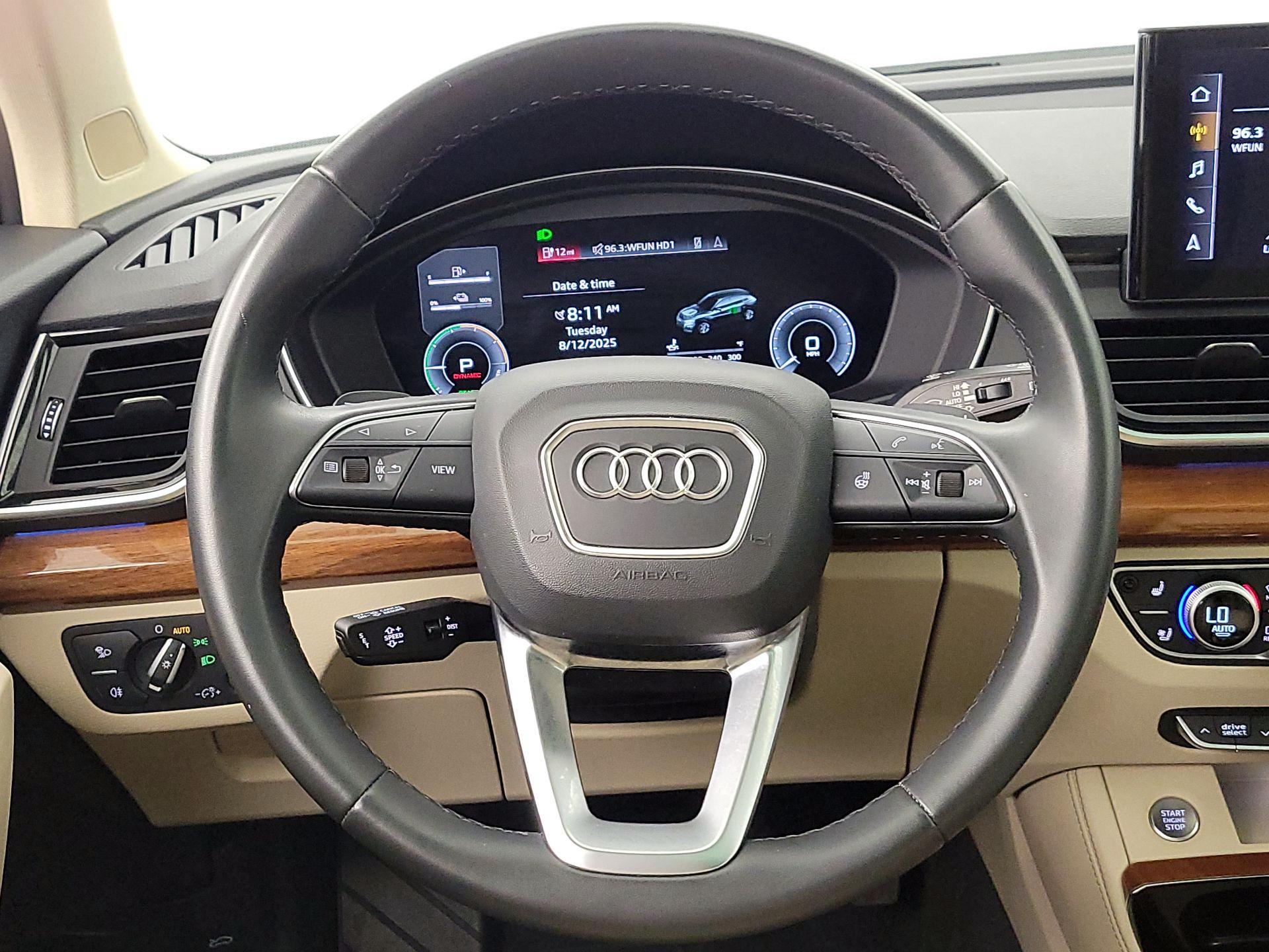 Thumbnail: 2022 Audi Q5 - 10