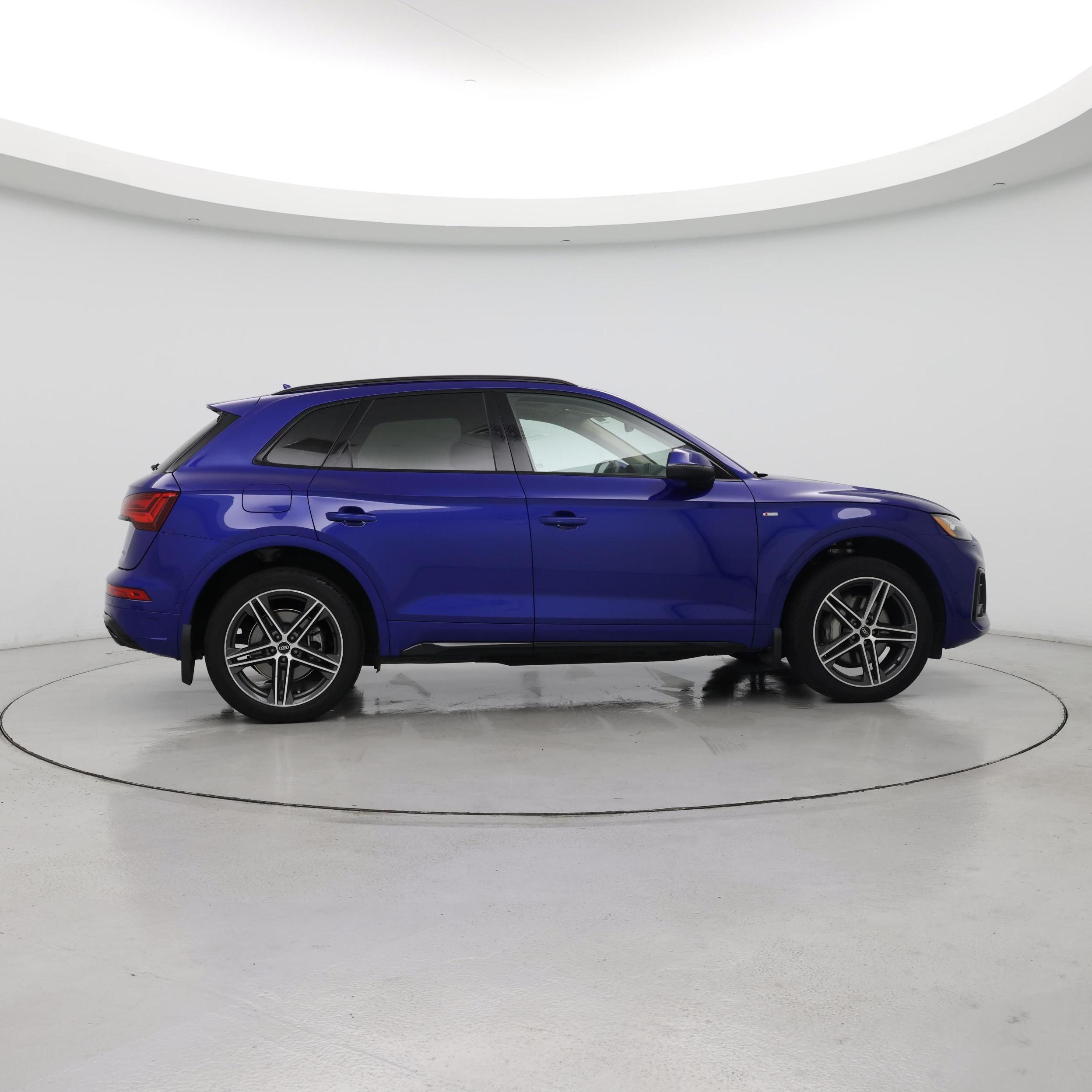 Thumbnail: 2022 Audi Q5 - 7