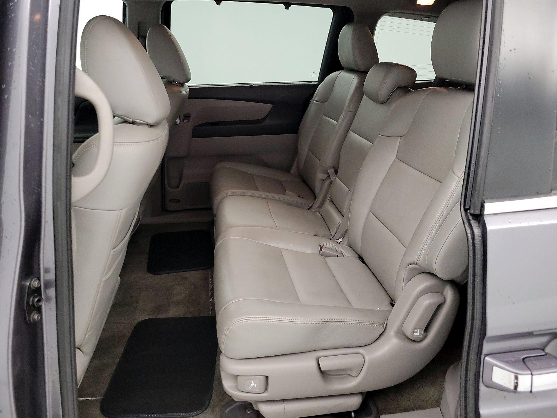 Thumbnail: 2014 Honda Odyssey - 19