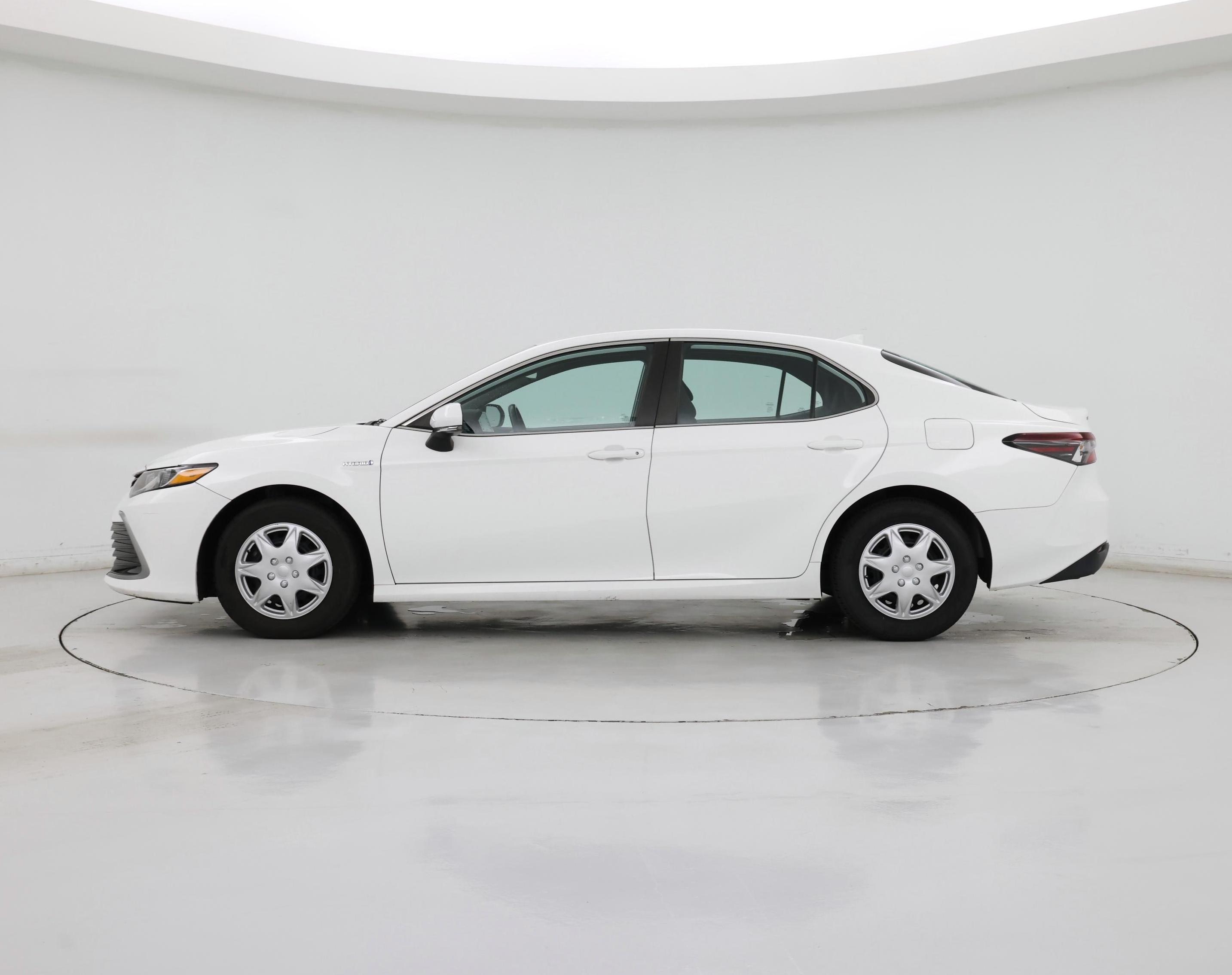 Thumbnail: 2021 Toyota Camry - 3