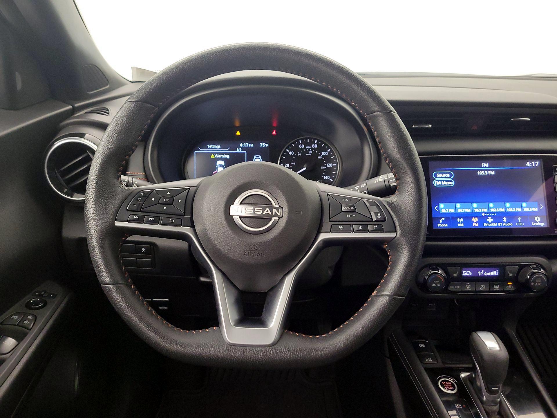 Thumbnail: 2023 Nissan Kicks - 10