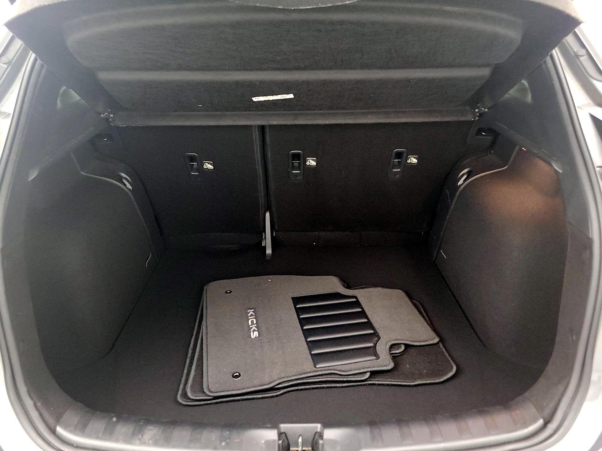 Thumbnail: 2023 Nissan Kicks - 20