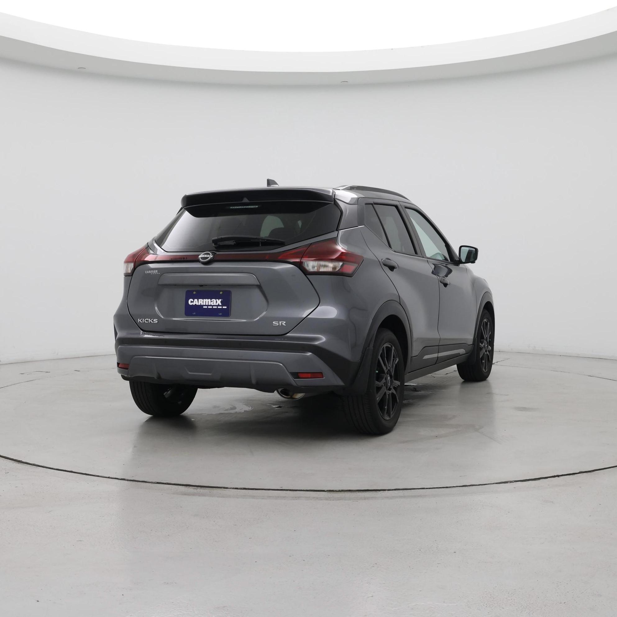 Thumbnail: 2023 Nissan Kicks - 8