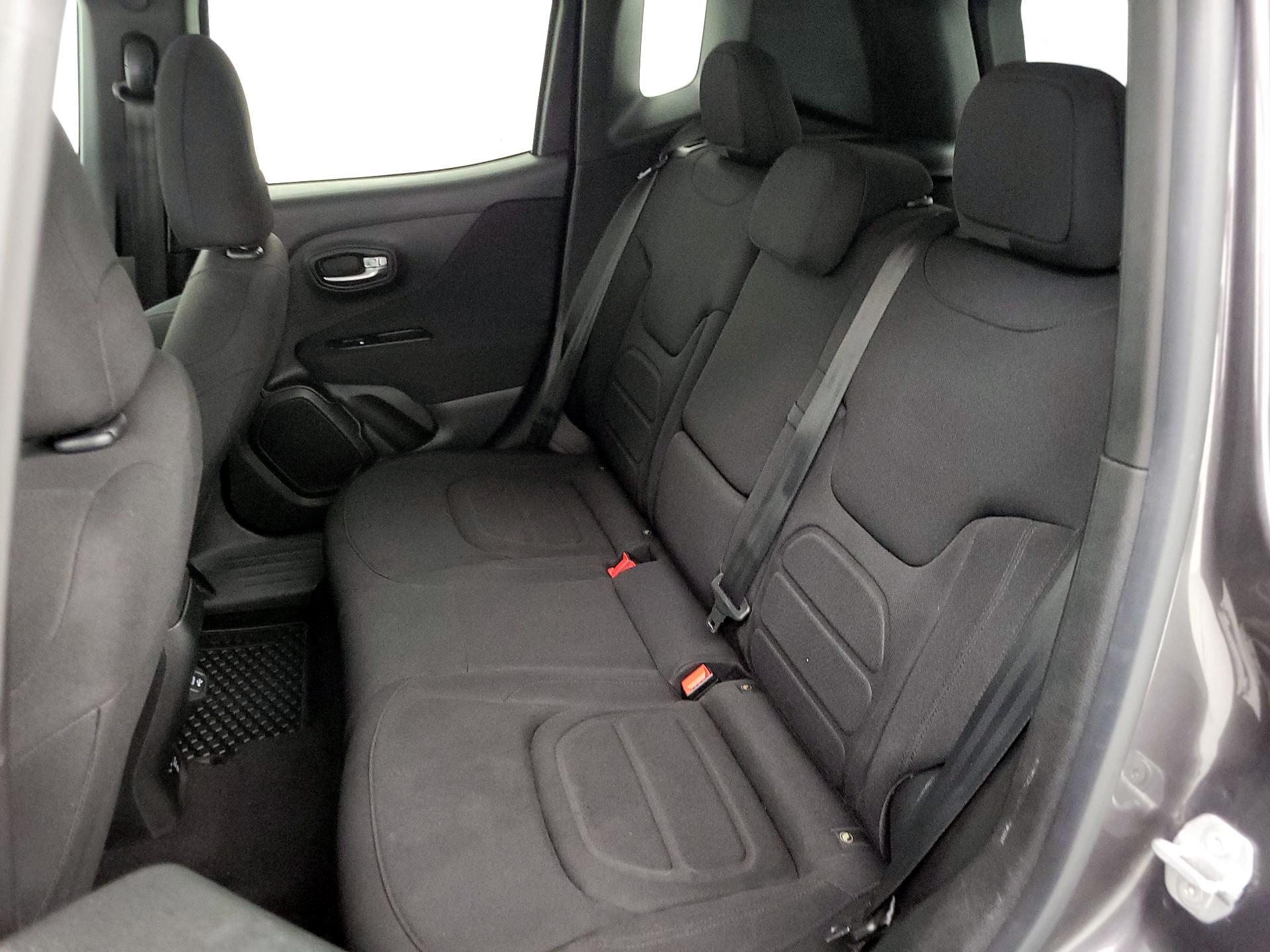 Thumbnail: 2019 Jeep Renegade - 19