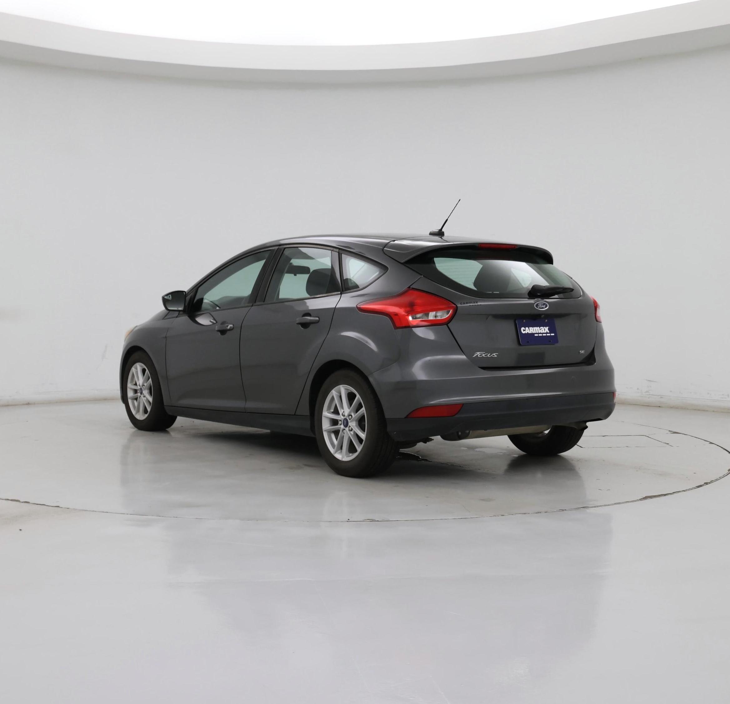 Thumbnail: 2018 Ford Focus - 2