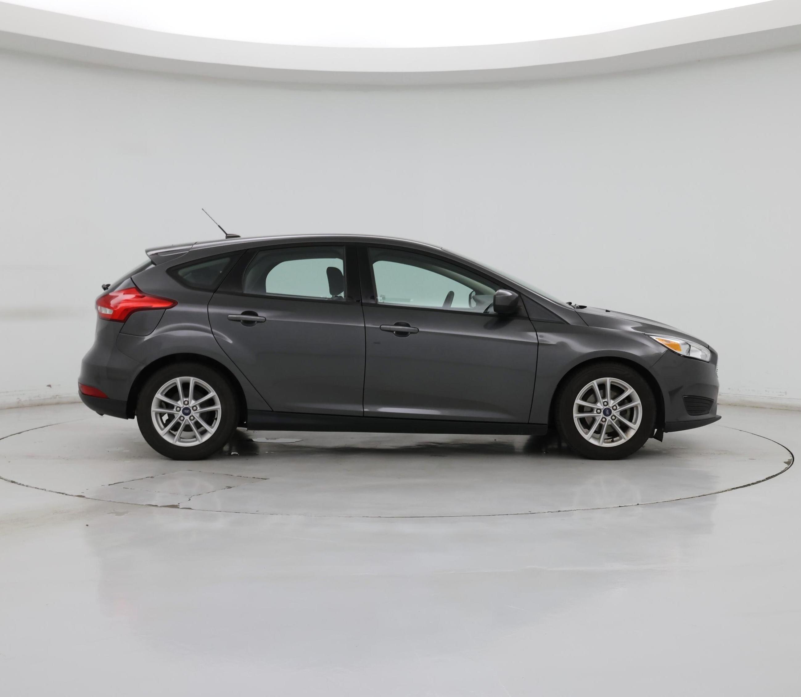 Thumbnail: 2018 Ford Focus - 7