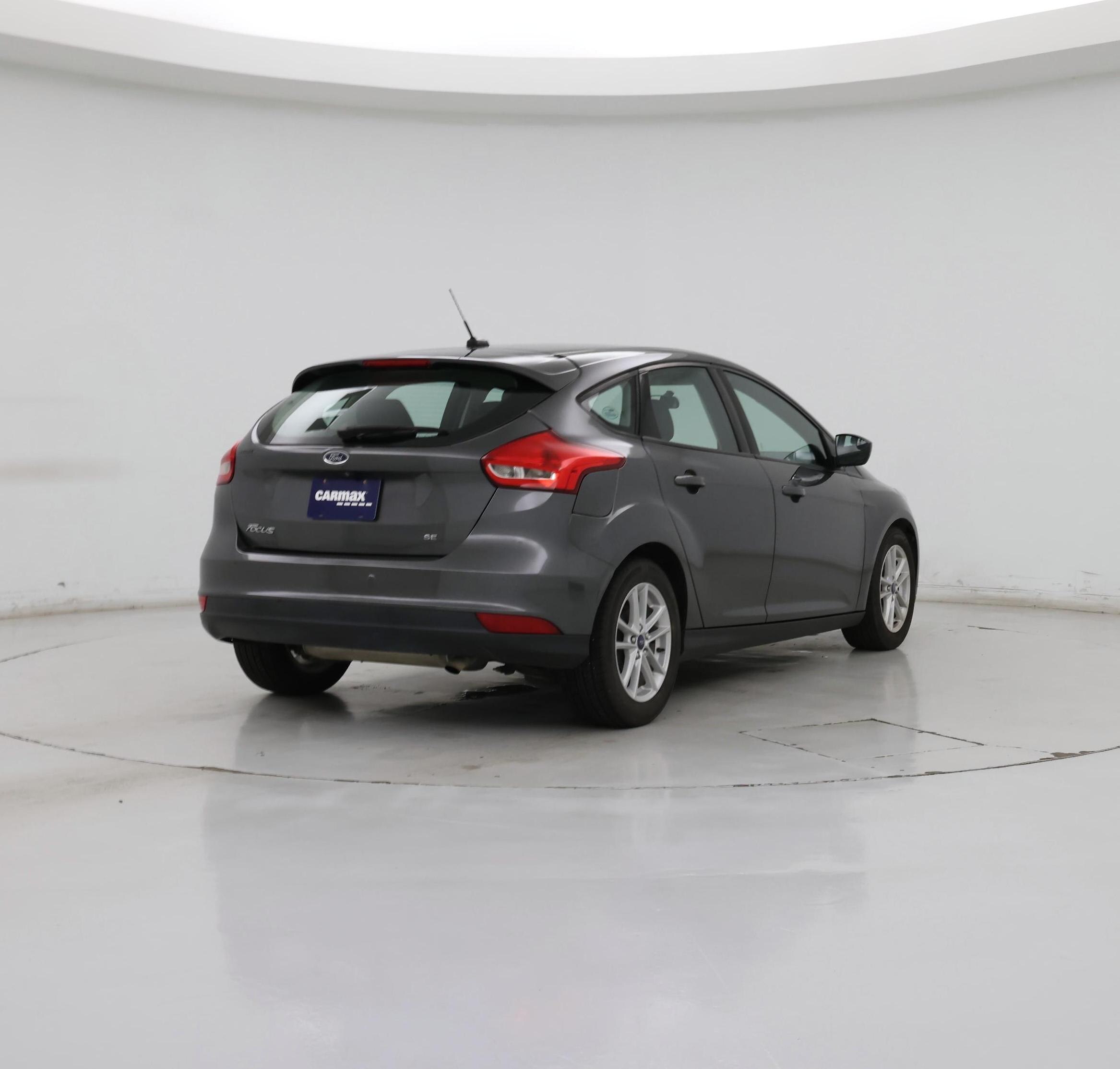 Thumbnail: 2018 Ford Focus - 8