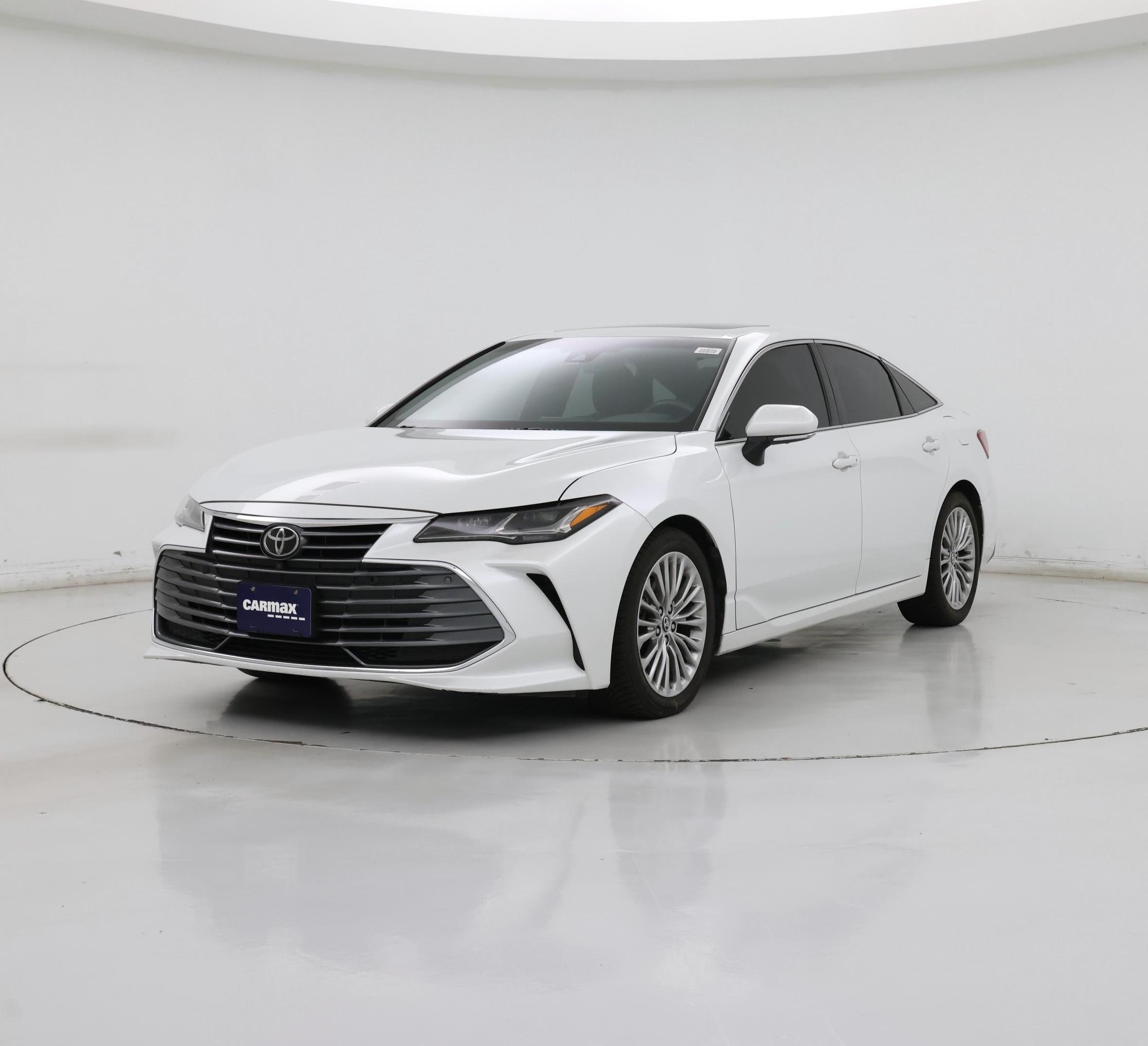Thumbnail: 2019 Toyota Avalon - 4