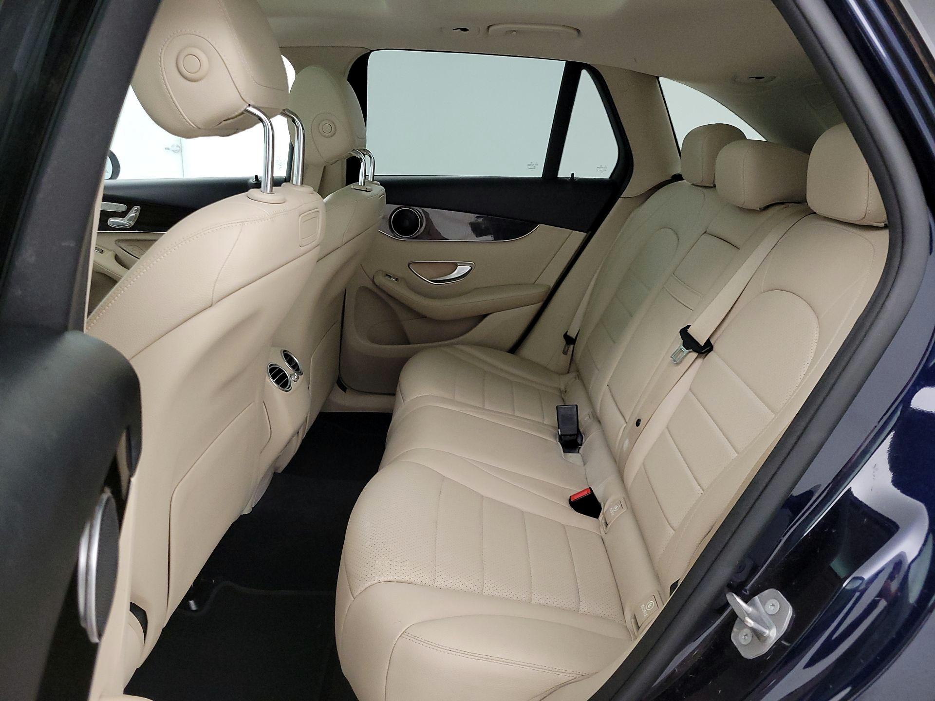Thumbnail: 2019 Mercedes-Benz GLC - 20