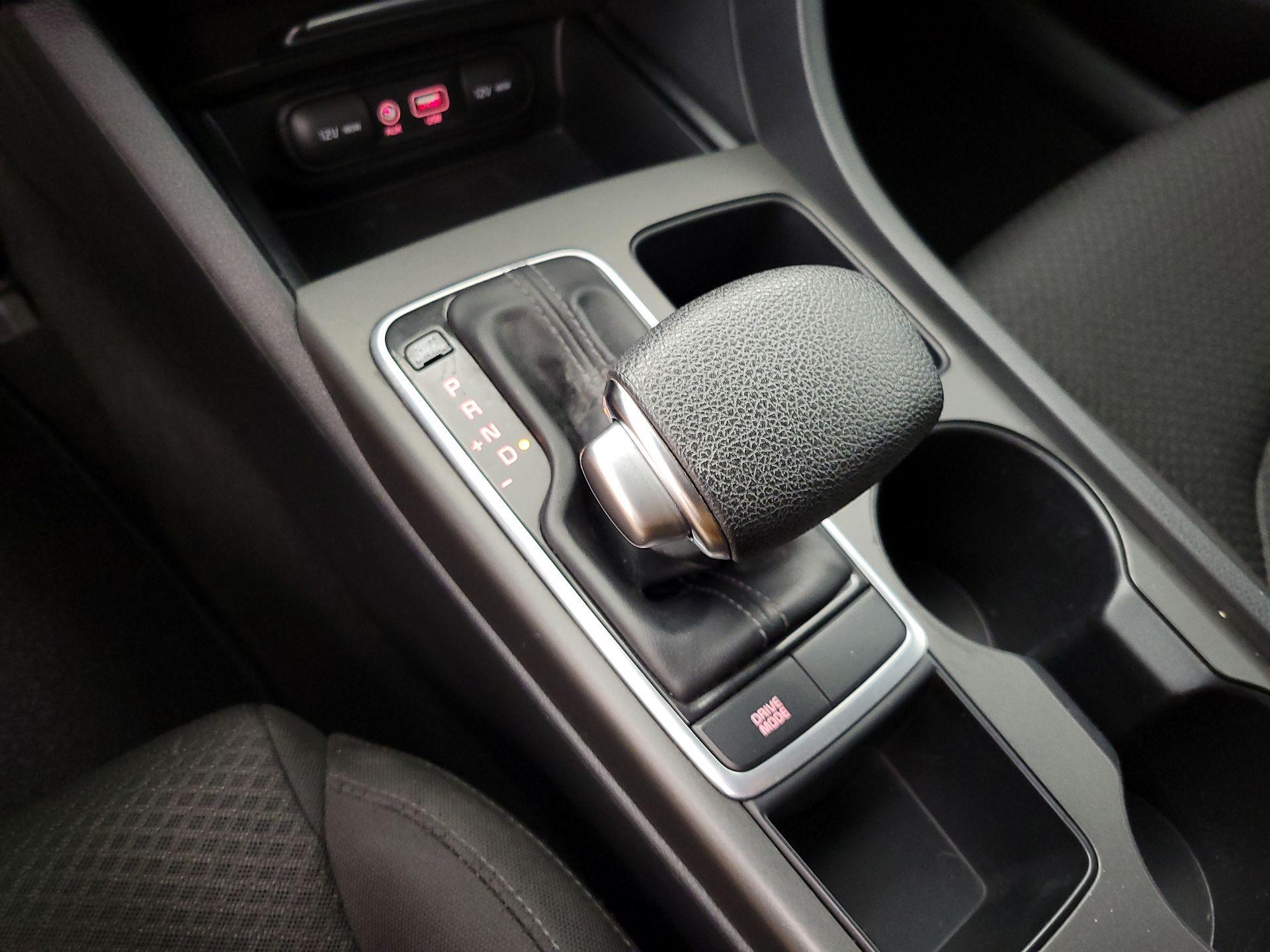 Thumbnail: 2017 Kia Optima - 17