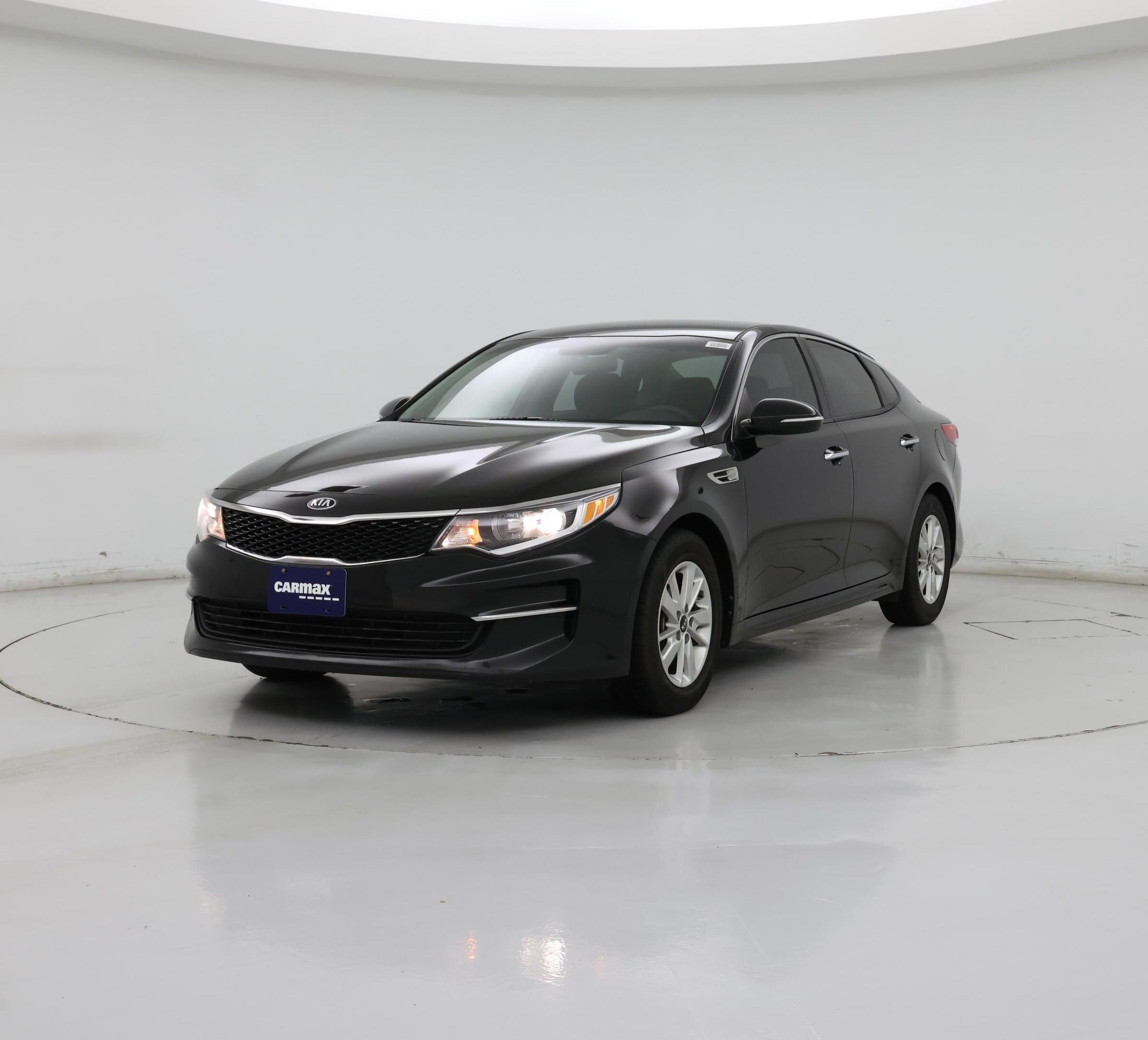 Thumbnail: 2017 Kia Optima - 4
