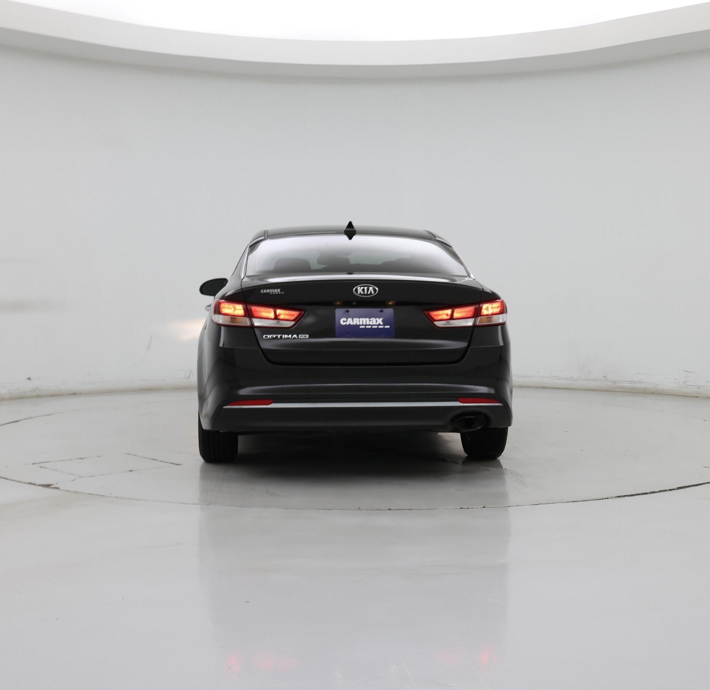 Thumbnail: 2017 Kia Optima - 6