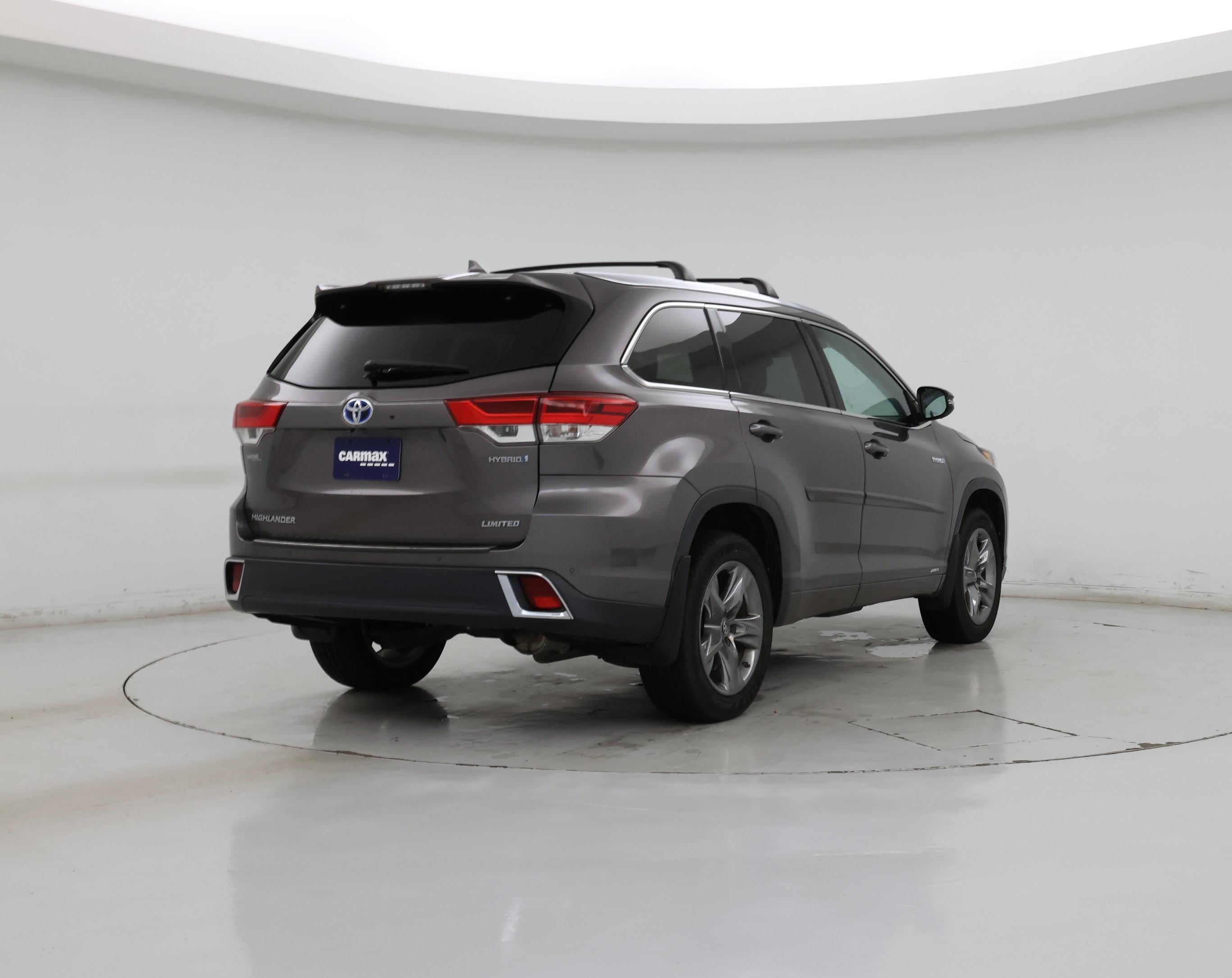 Thumbnail: 2019 Toyota Highlander - 8