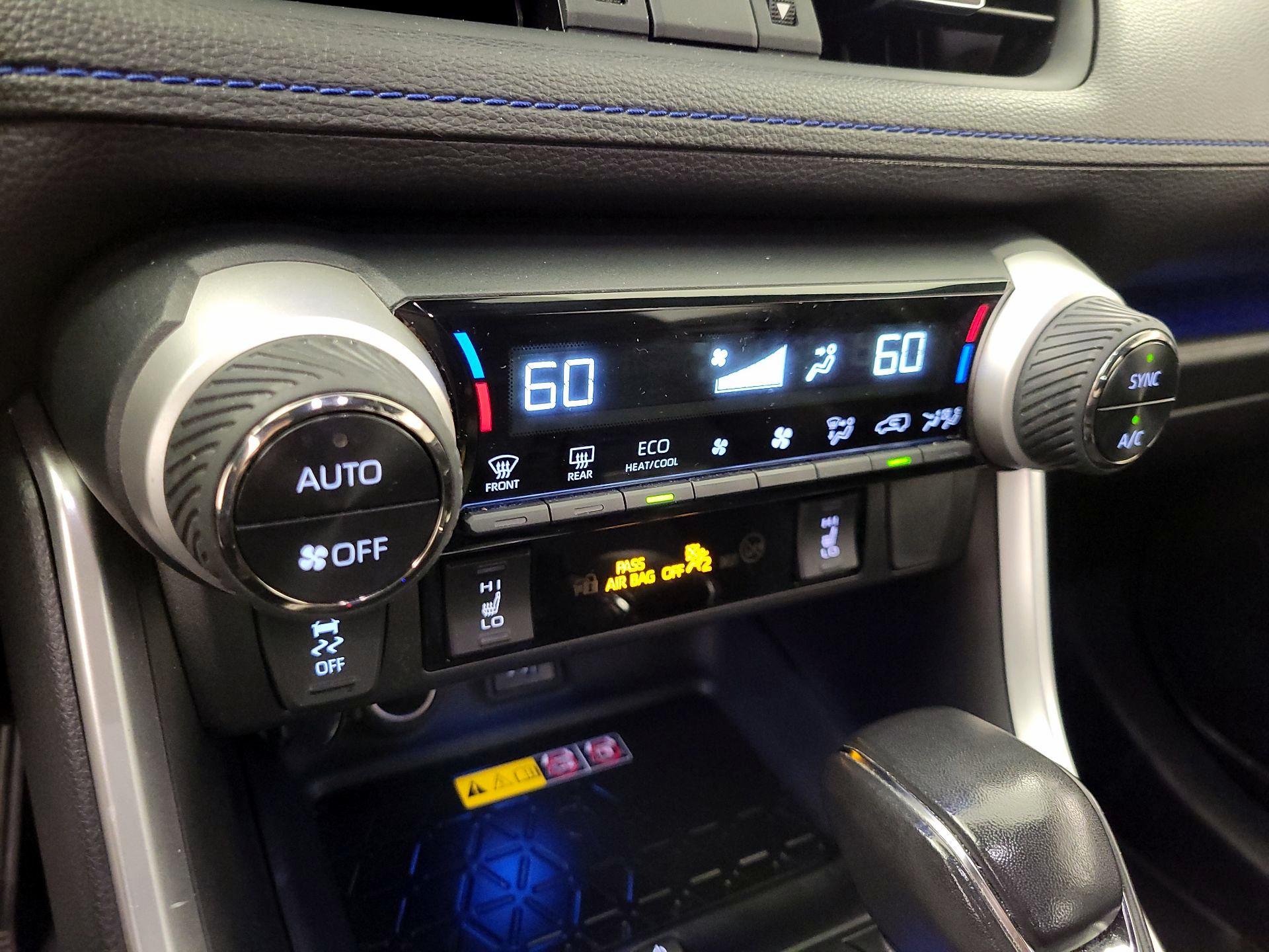 Thumbnail: 2023 Toyota RAV4 - 16
