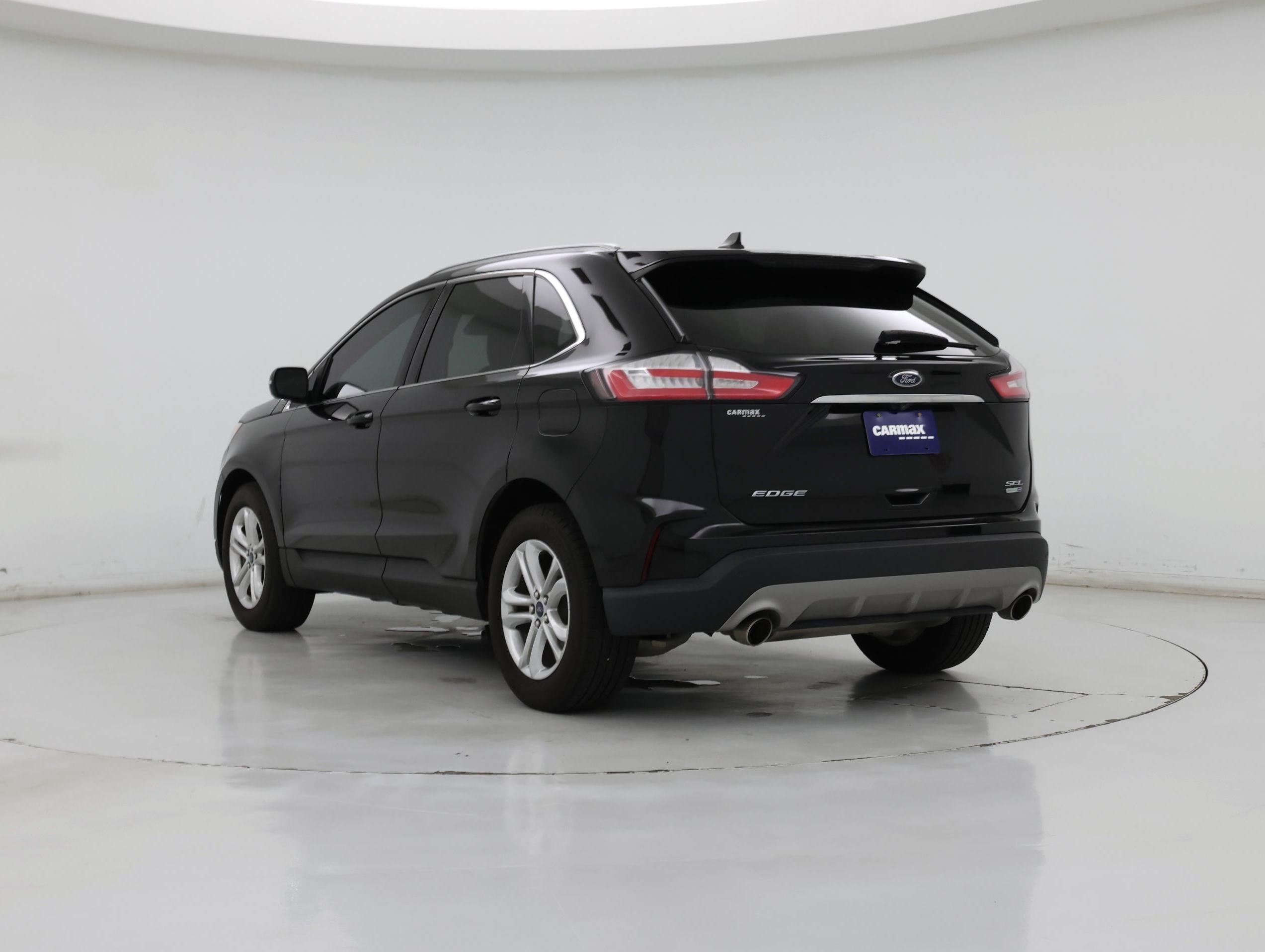 Thumbnail: 2020 Ford Edge - 2