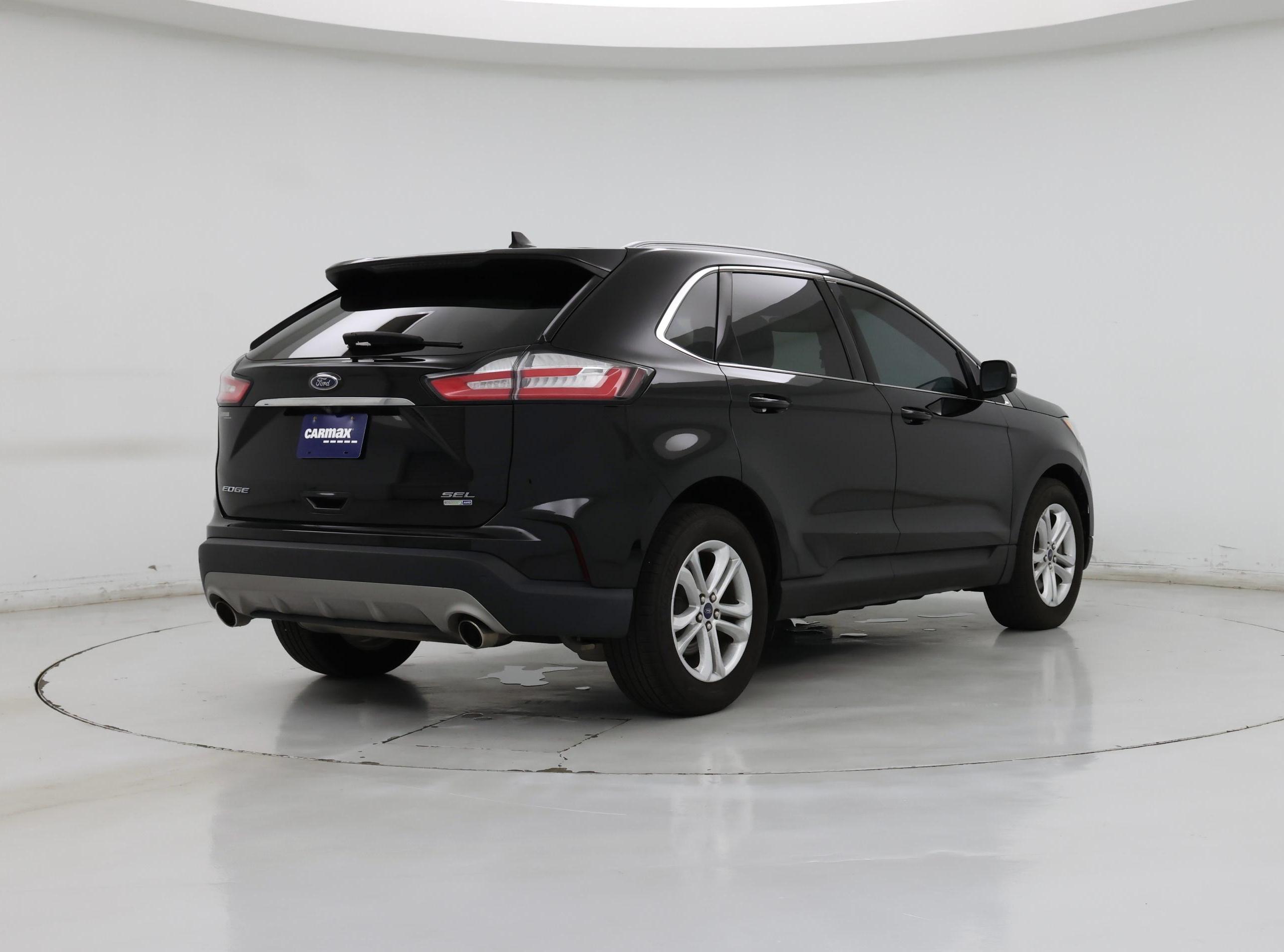 Thumbnail: 2020 Ford Edge - 8