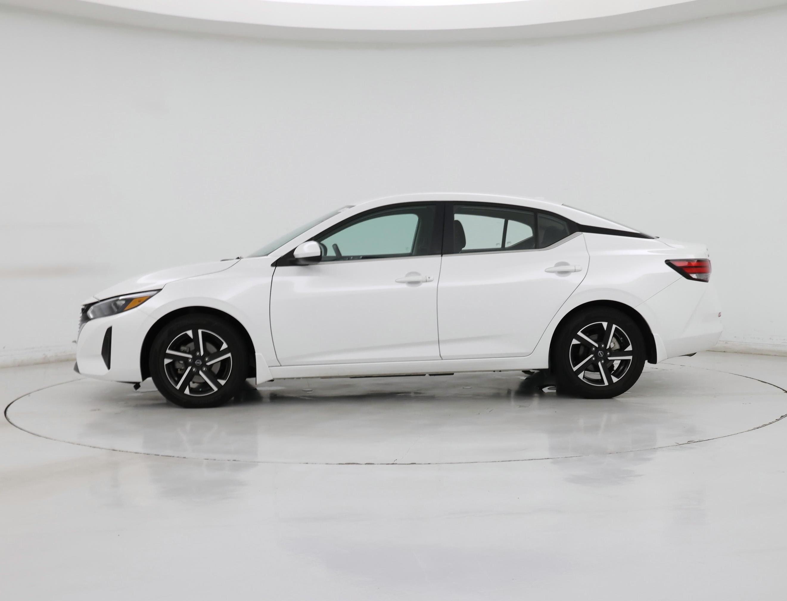 Thumbnail: 2024 Nissan Sentra - 3