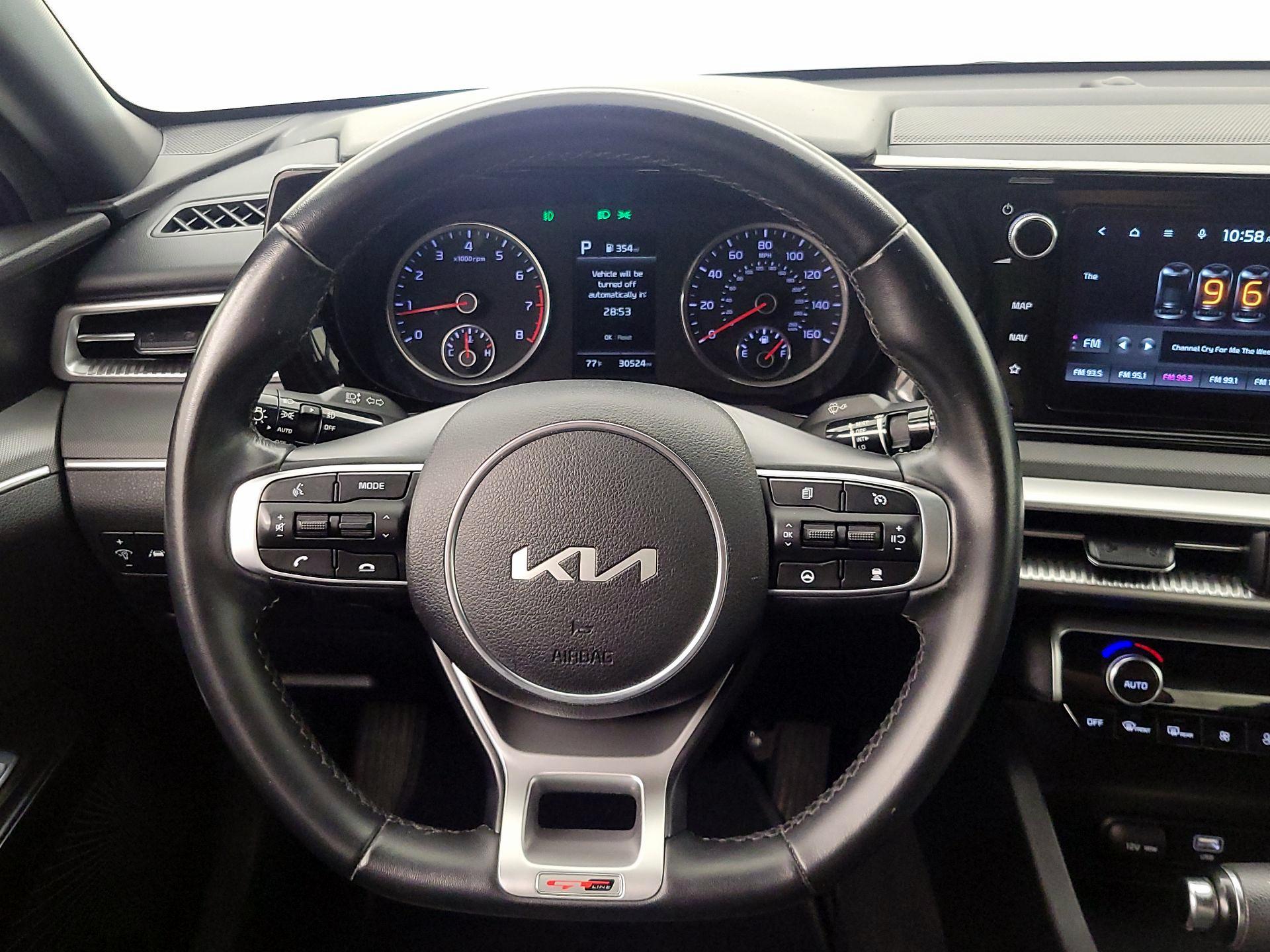 Thumbnail: 2022 Kia K5 - 10