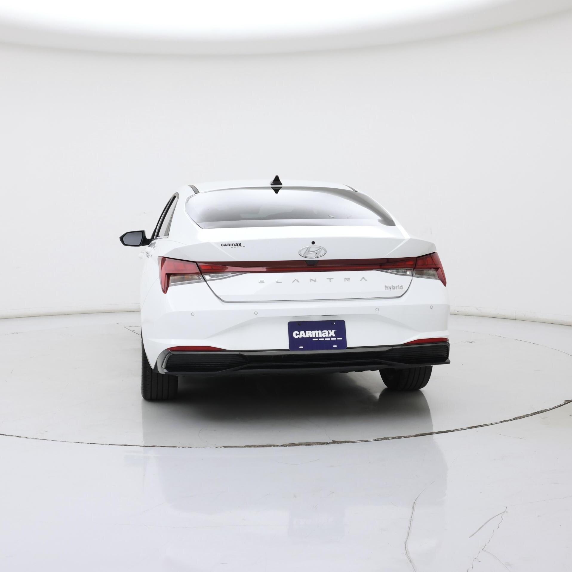 Thumbnail: 2023 Hyundai Elantra - 6