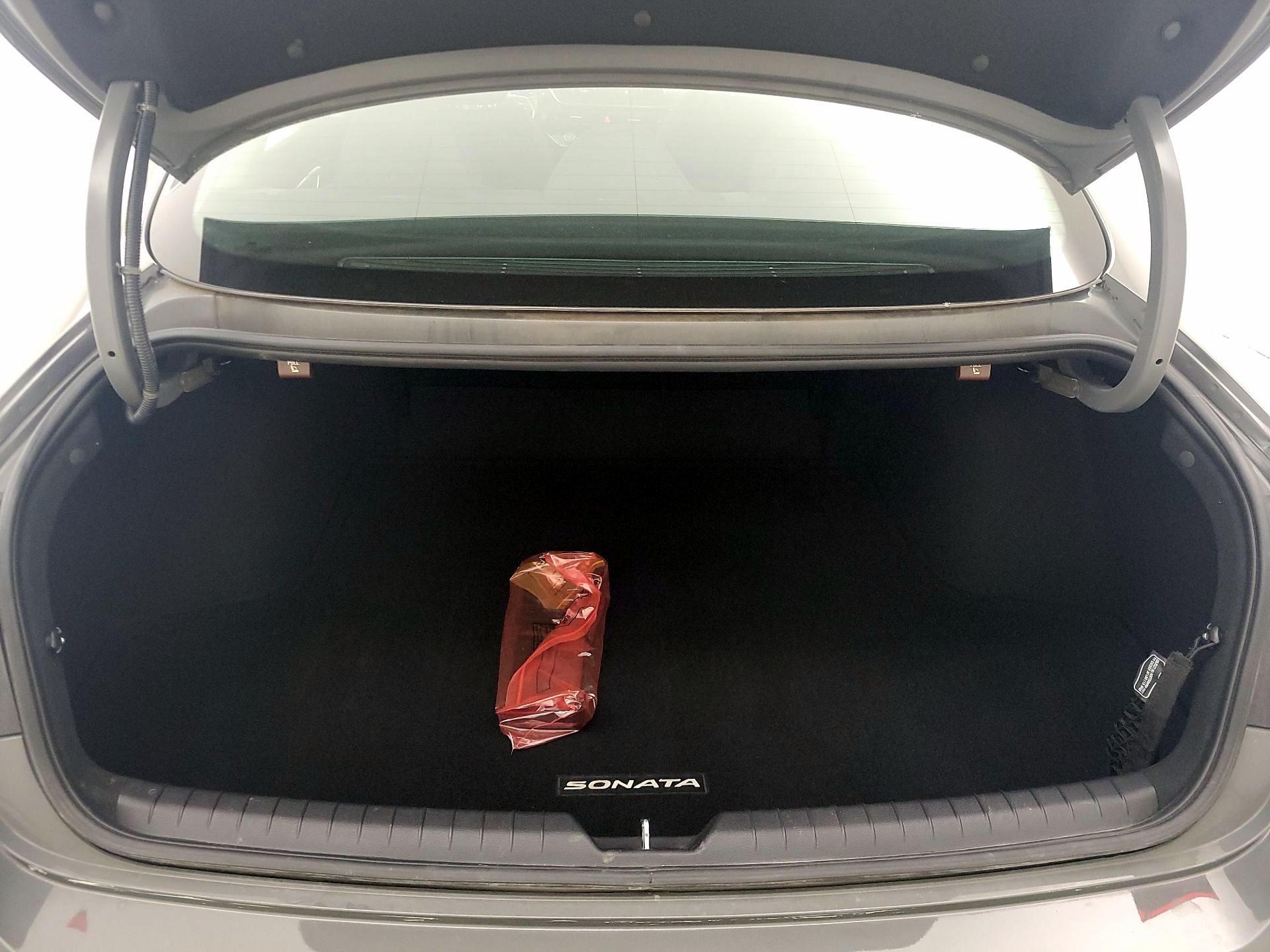 Thumbnail: 2021 Hyundai Sonata - 20