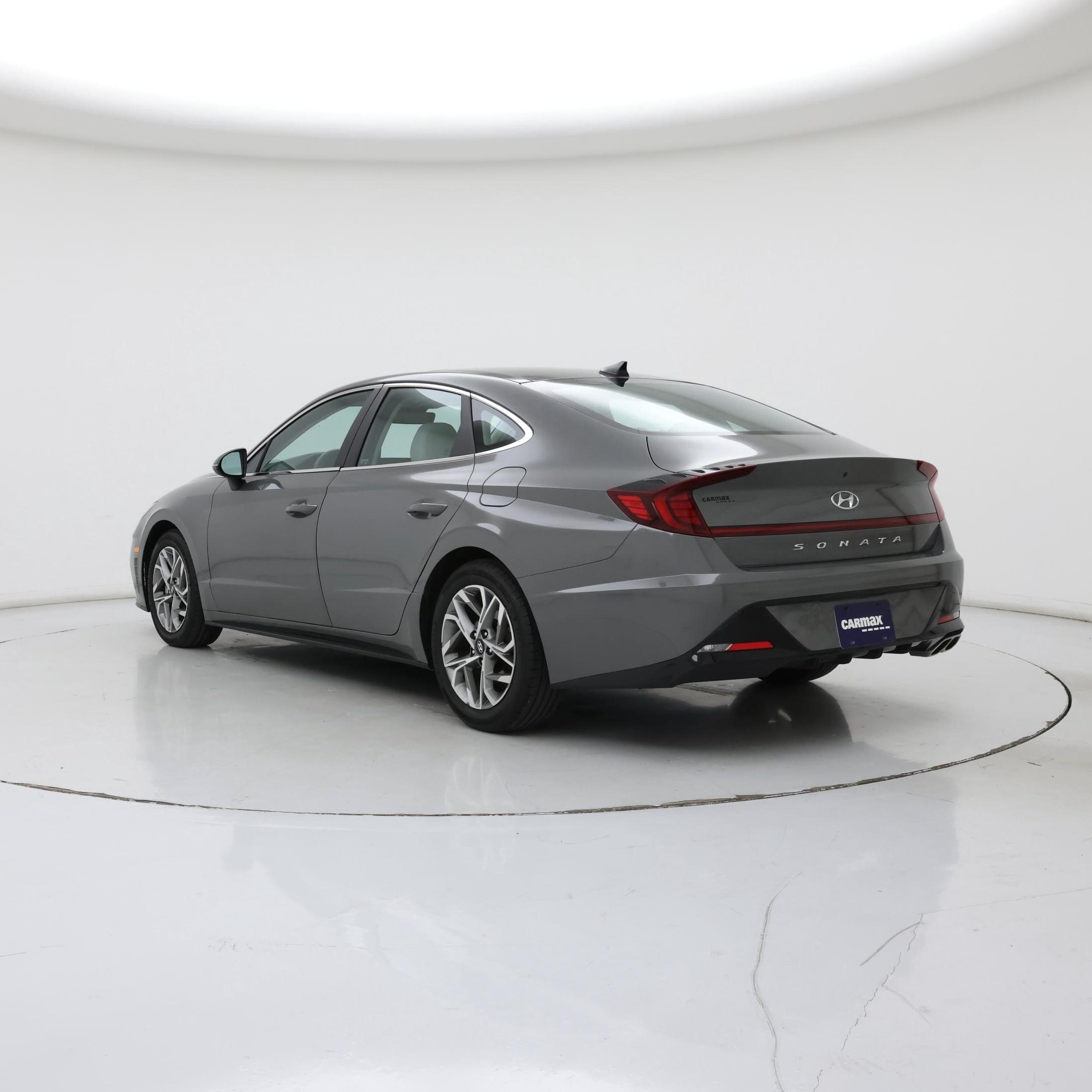 Thumbnail: 2023 Hyundai Sonata - 2