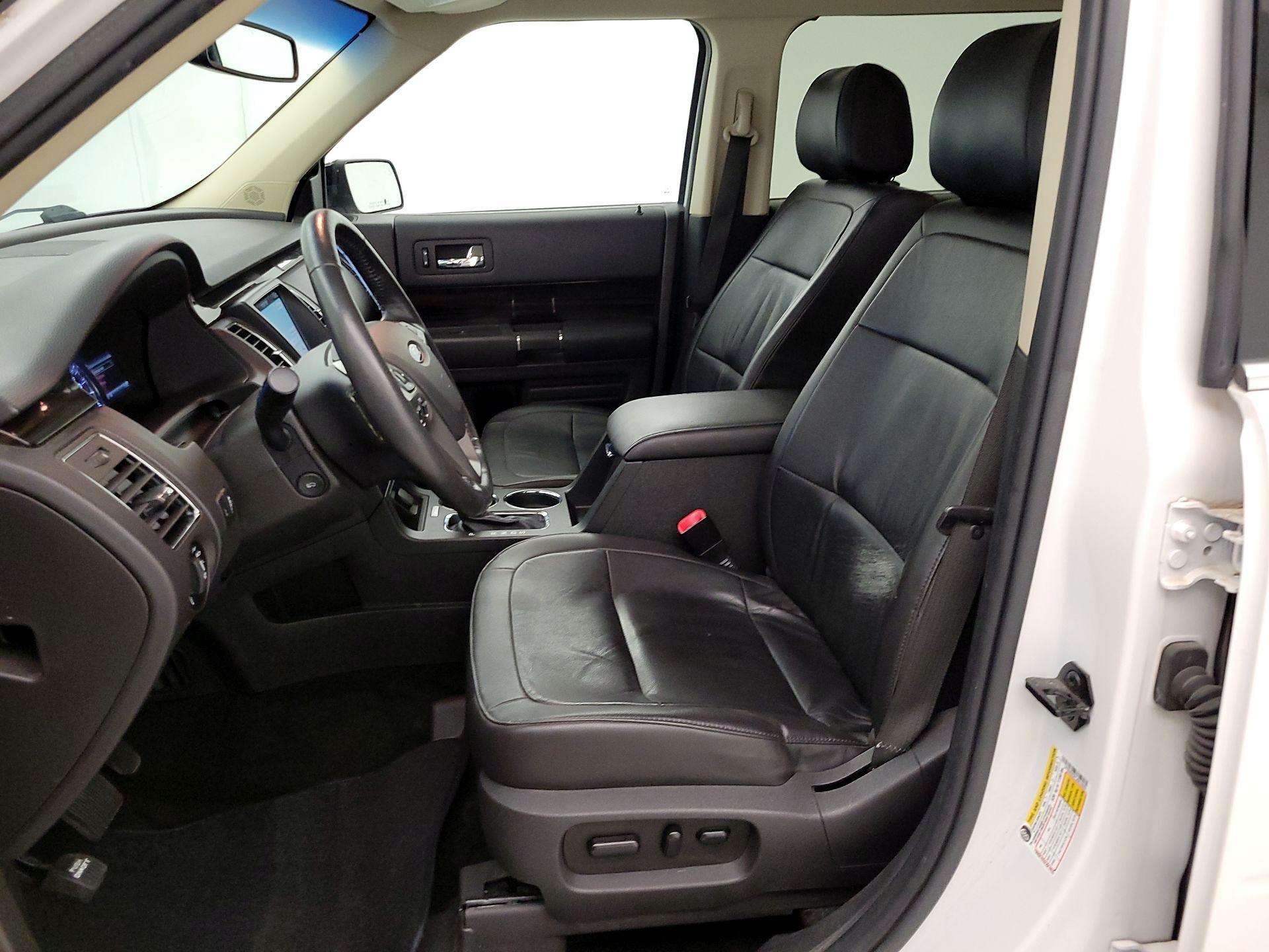 Thumbnail: 2018 Ford Flex - 11