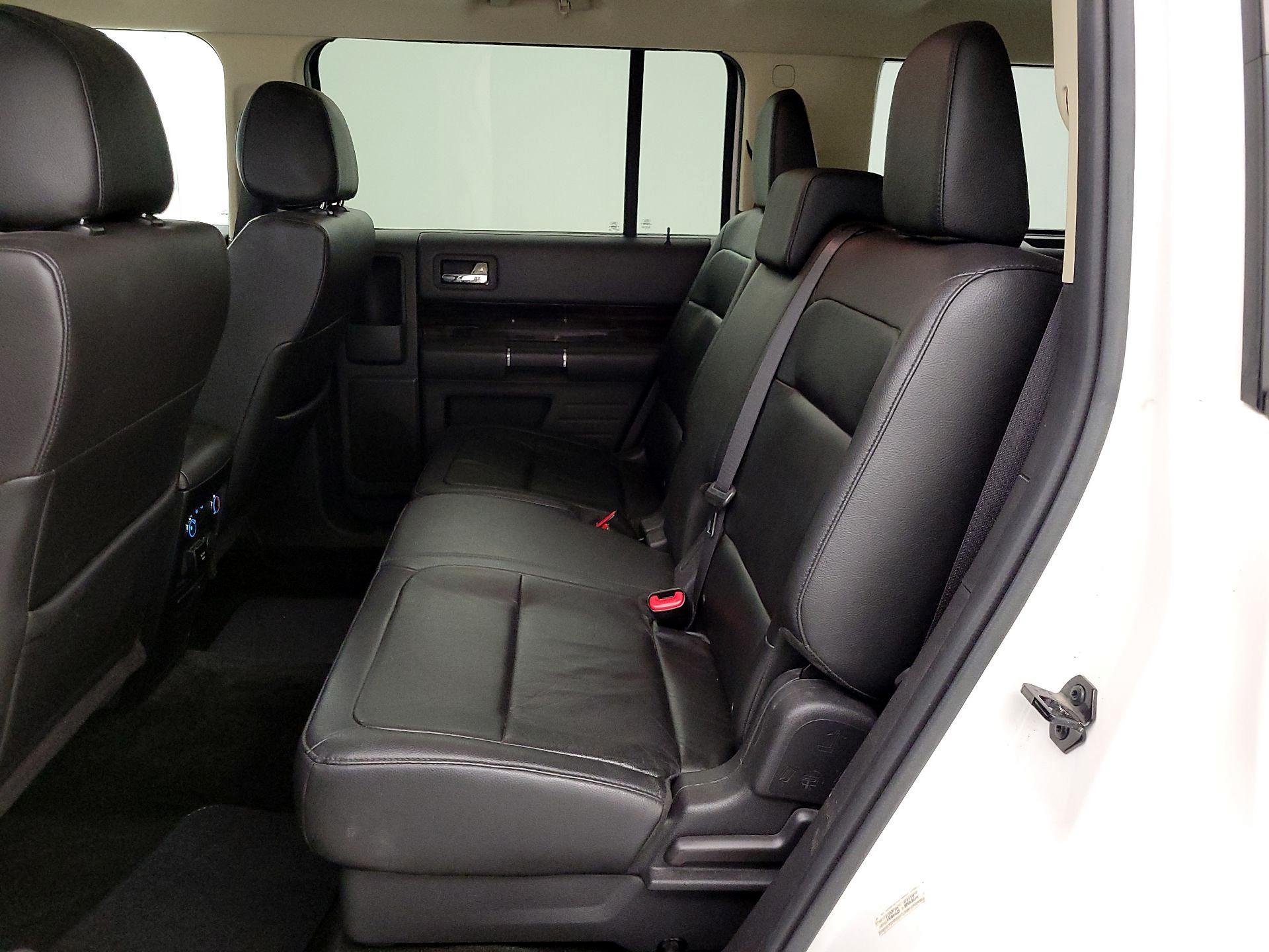 Thumbnail: 2018 Ford Flex - 19