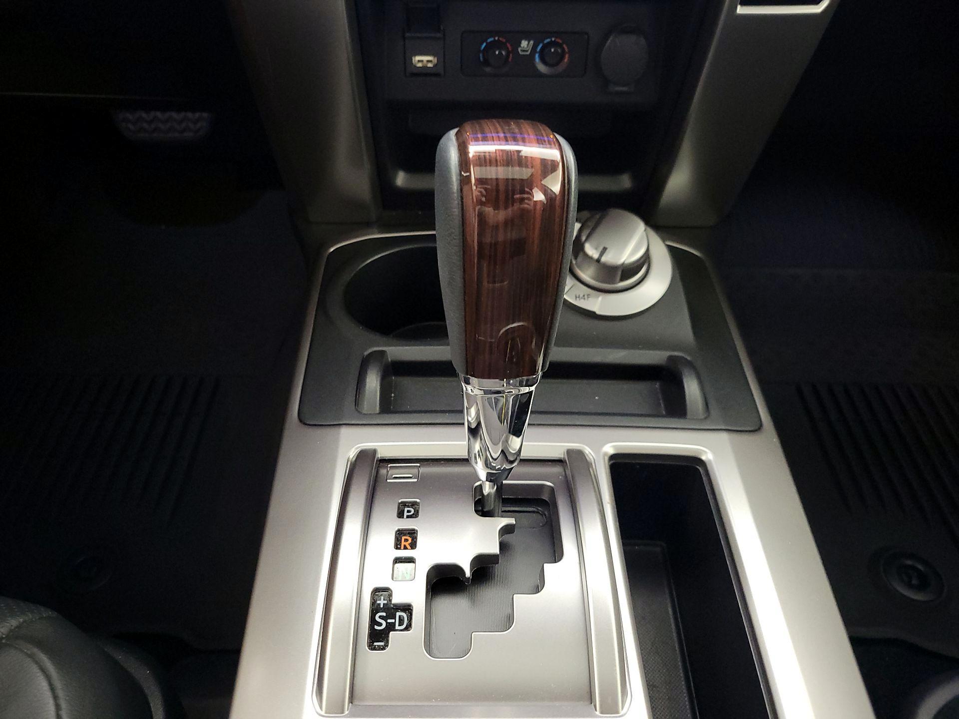Thumbnail: 2022 Toyota 4Runner - 18