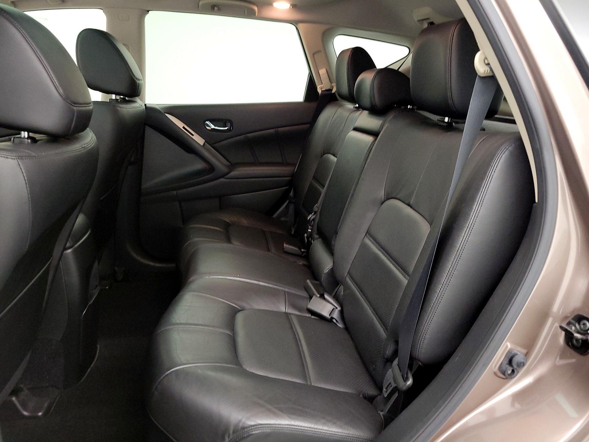 Thumbnail: 2013 Nissan Murano - 20