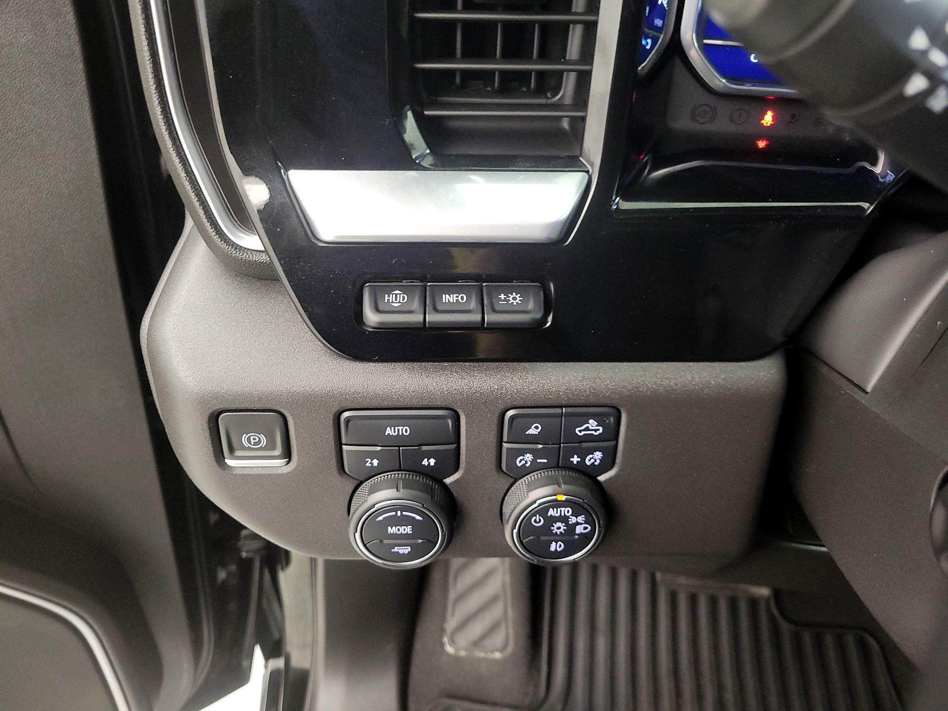 Thumbnail: 2022 Chevrolet Silverado 1500 - 13