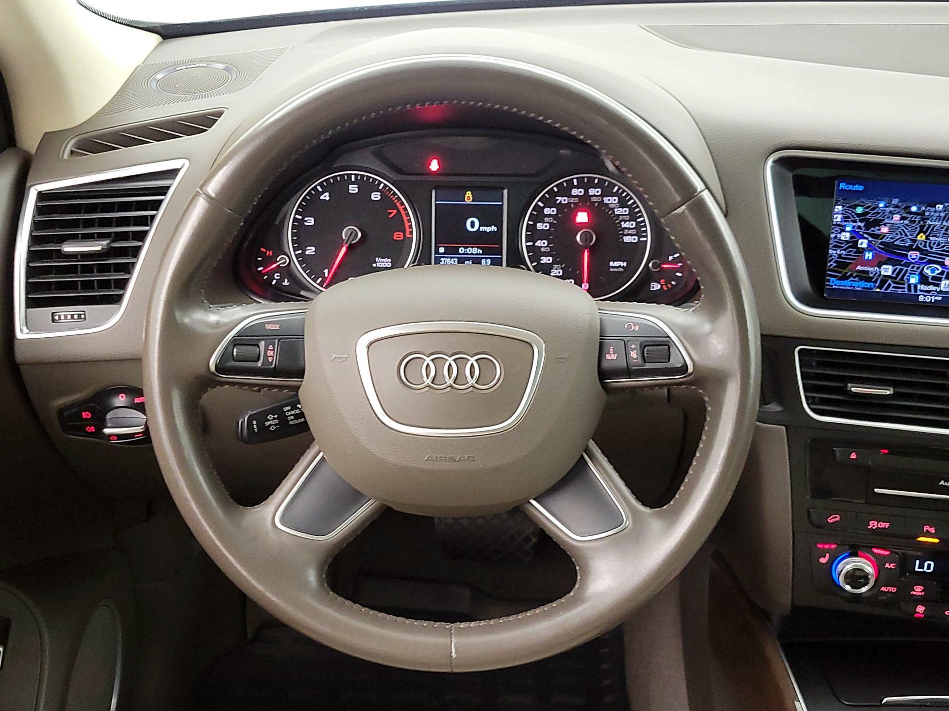 Thumbnail: 2015 Audi Q5 - 10