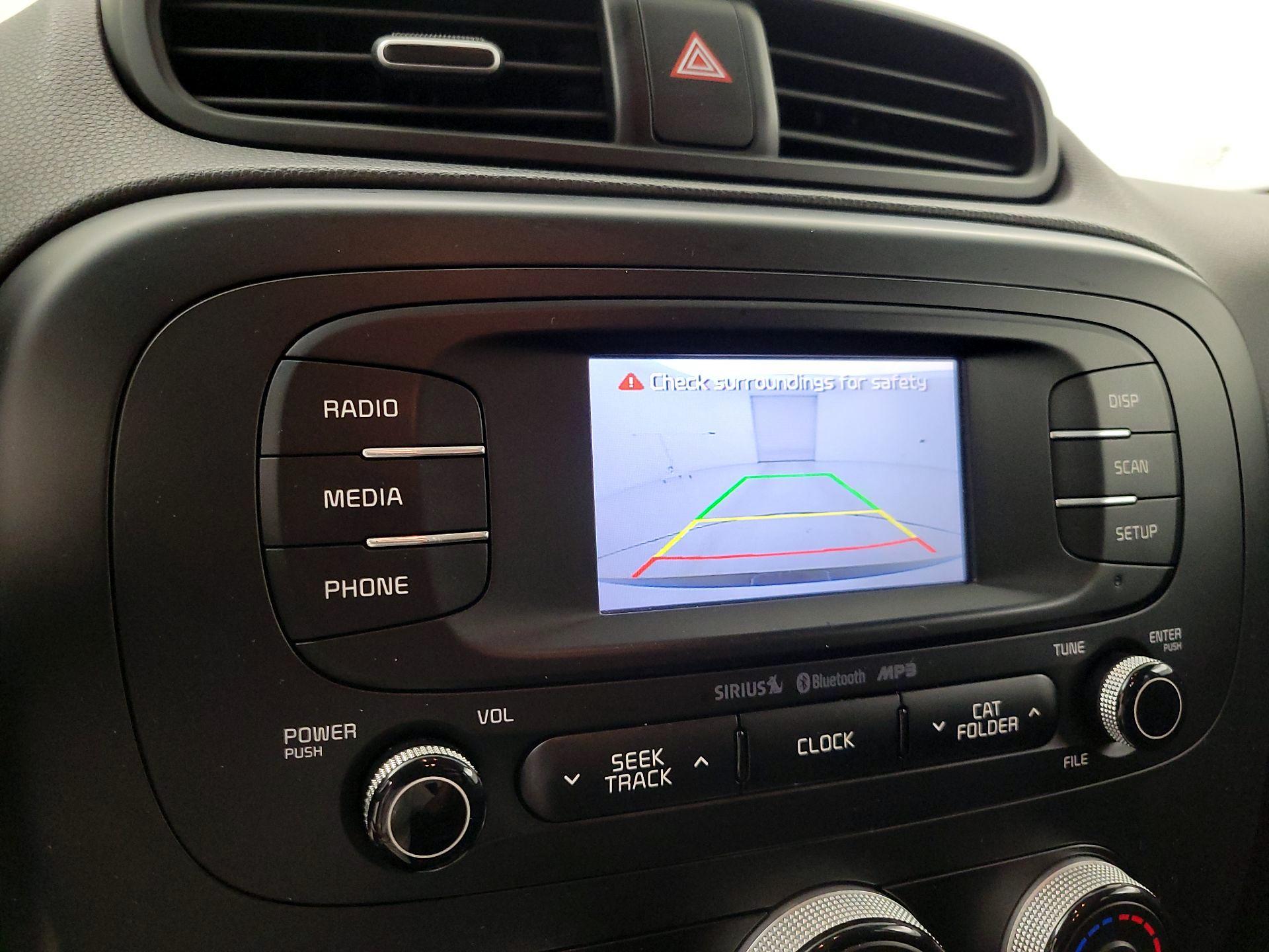 Thumbnail: 2016 Kia Soul - 14