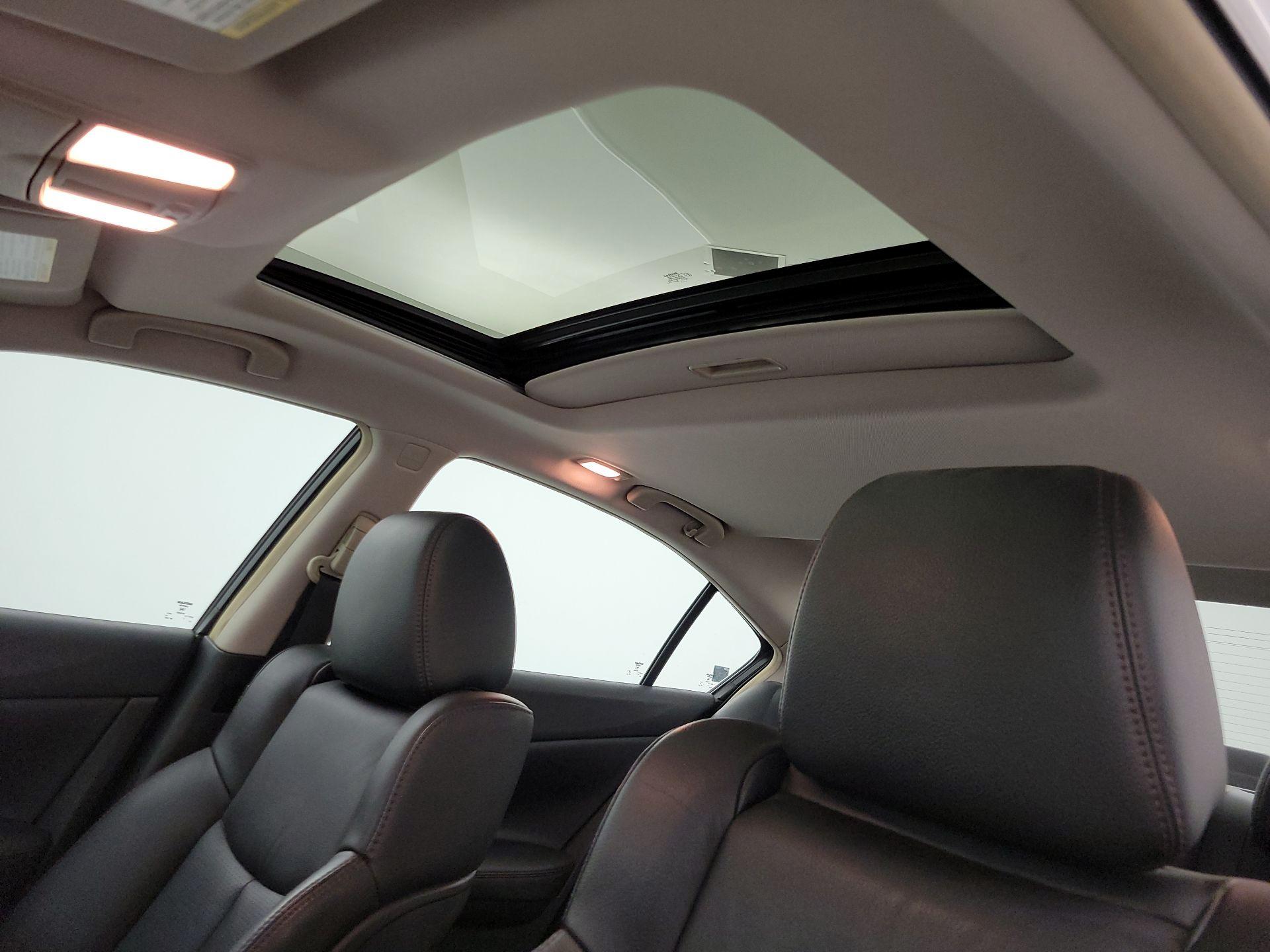 Thumbnail: 2014 Nissan Maxima - 19