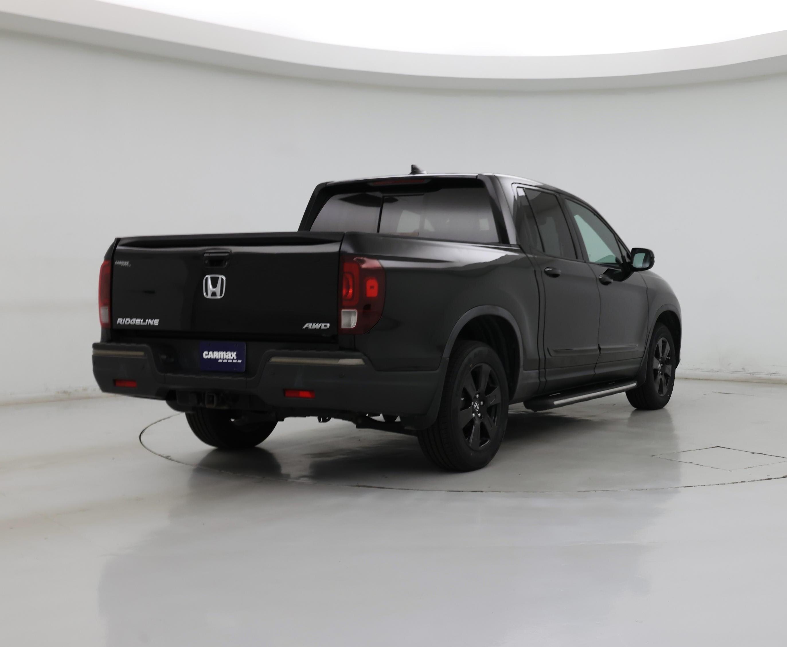 Thumbnail: 2017 Honda Ridgeline - 8
