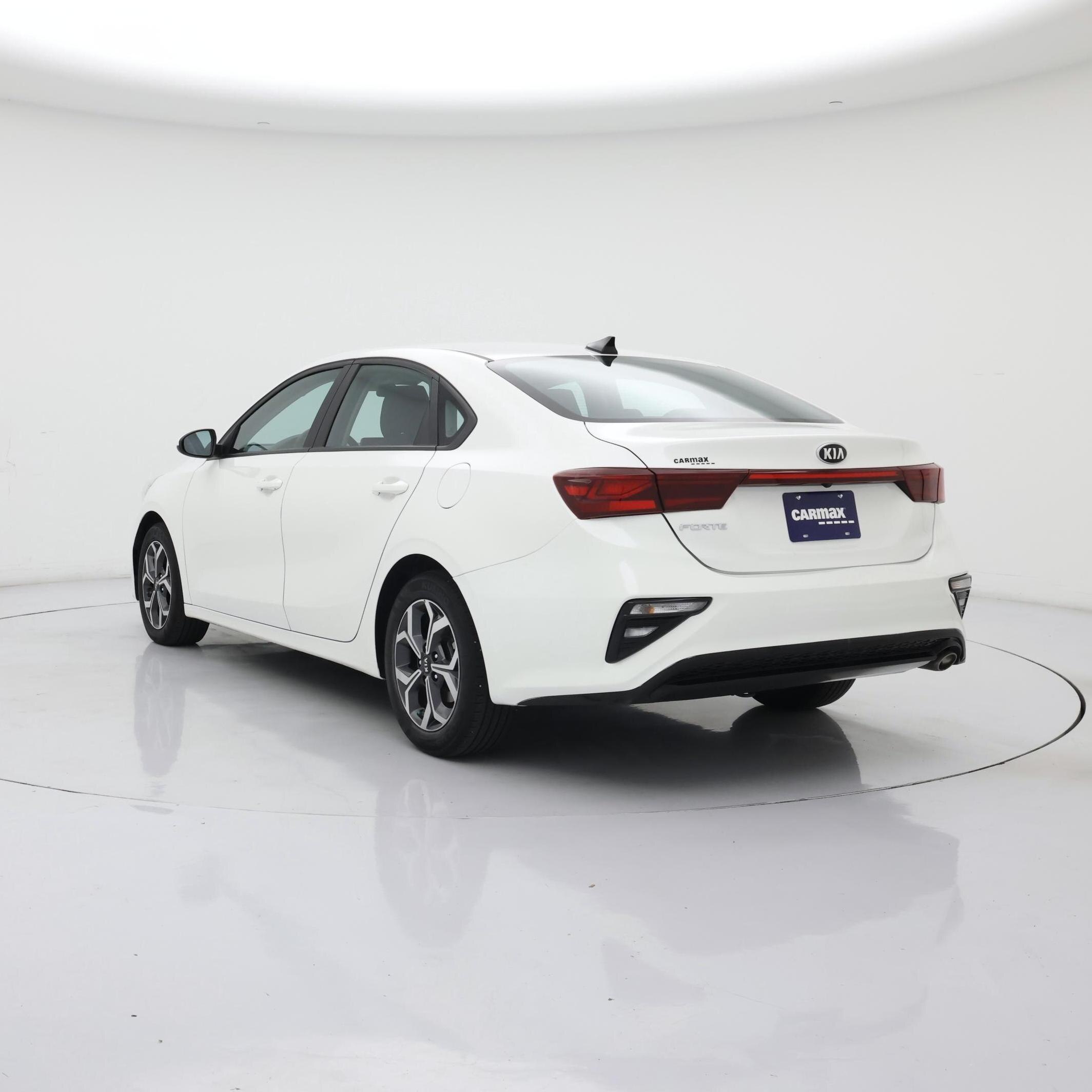 Thumbnail: 2021 Kia Forte - 2