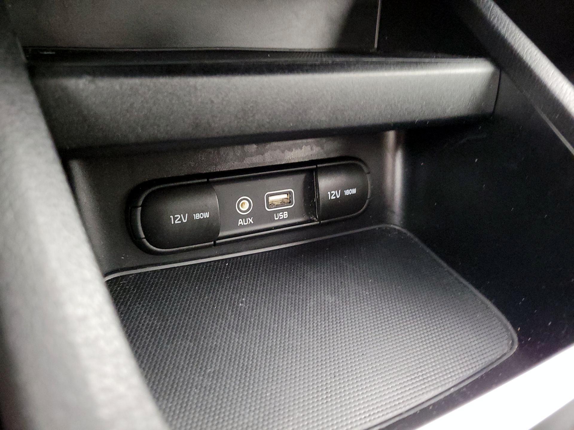 Thumbnail: 2021 Kia Forte - 19