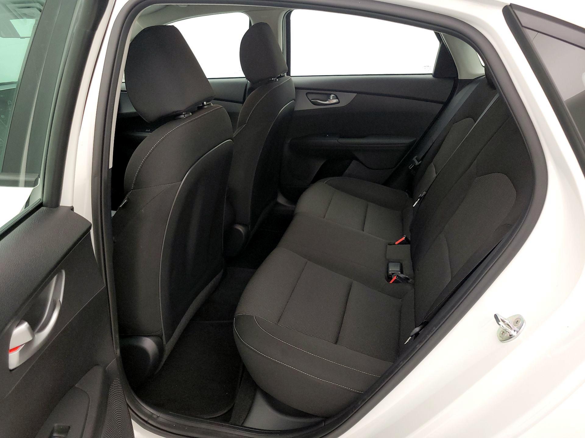 Thumbnail: 2021 Kia Forte - 20
