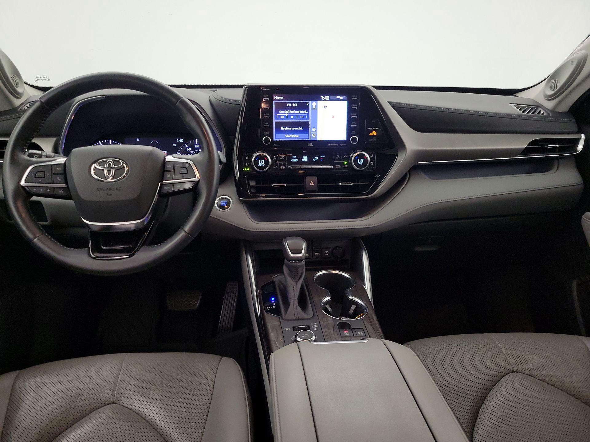 Thumbnail: 2020 Toyota Highlander - 9