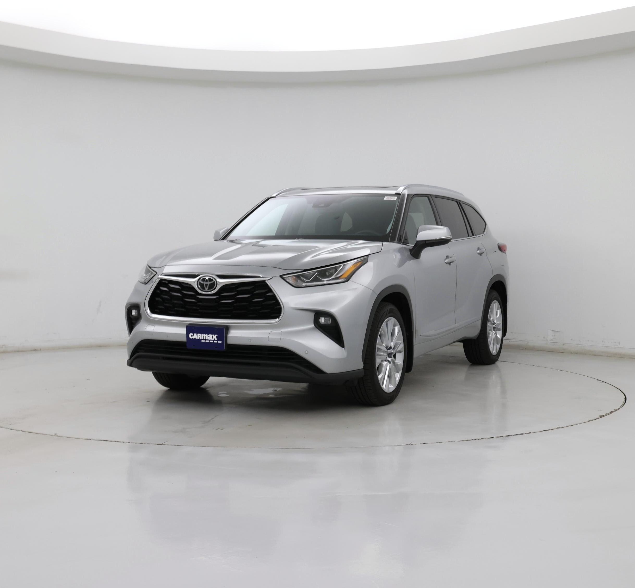 Thumbnail: 2020 Toyota Highlander - 4