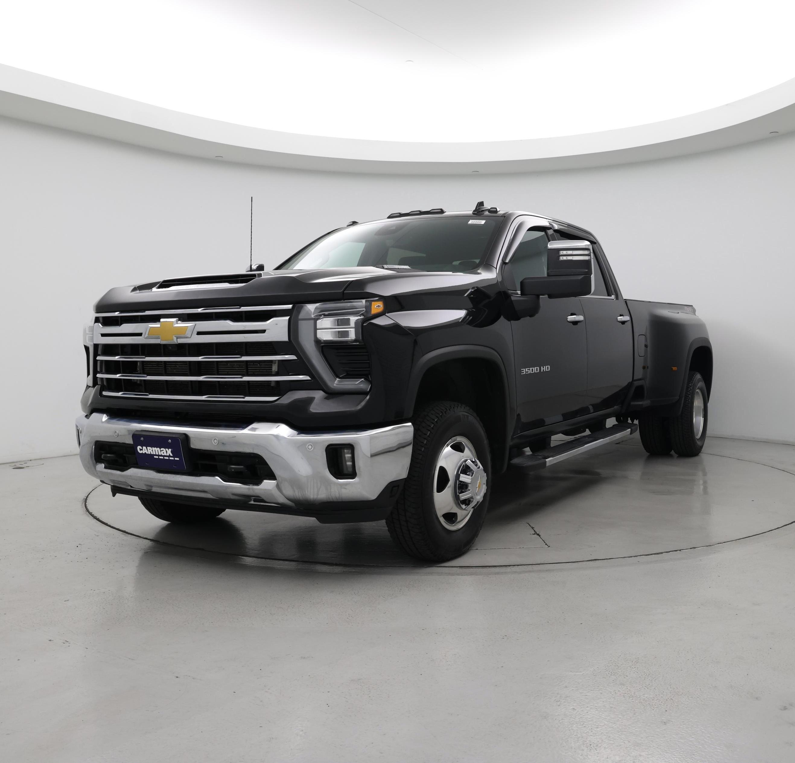 Thumbnail: 2025 Chevrolet Silverado 3500 - 4