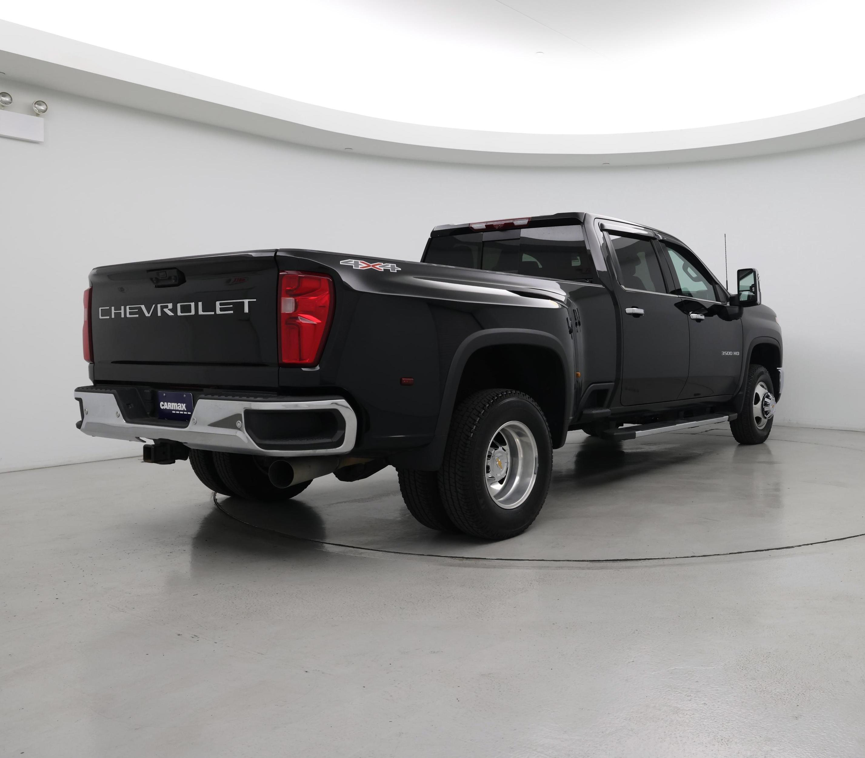 Thumbnail: 2025 Chevrolet Silverado 3500 - 8